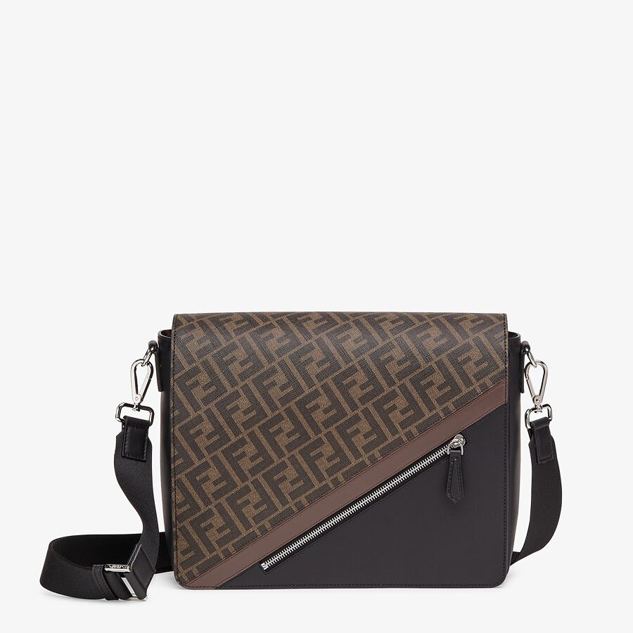 MESSENGER Brown leather bag