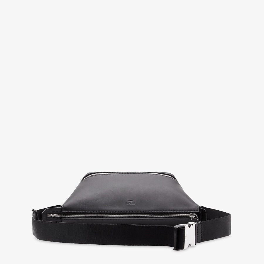 BELT BAG Black leather belt bag