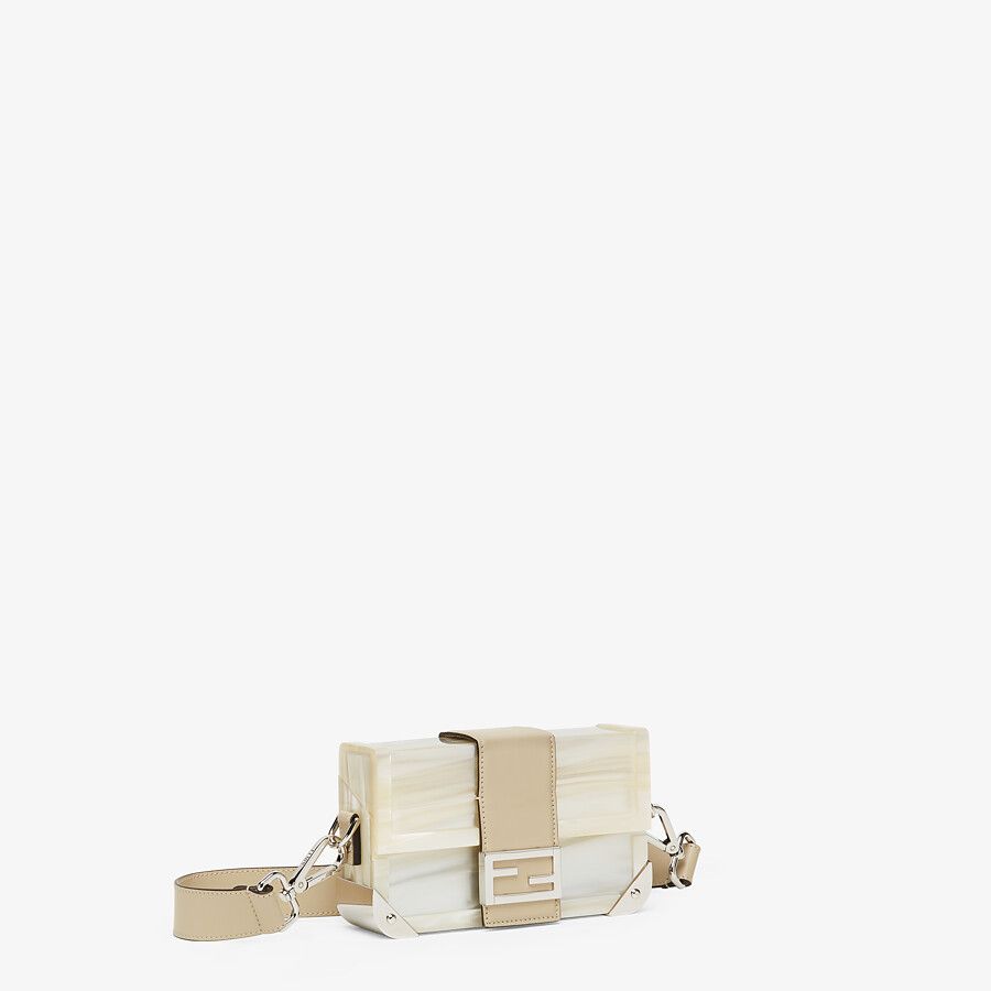 BAGUETTE TRUNK MINI Mother of pearl plexiglass bag