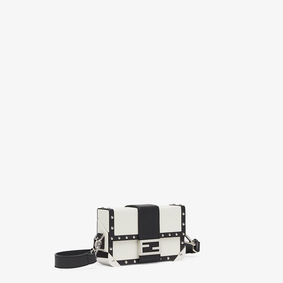 BAGUETTE TRUNK MINI White leather bag