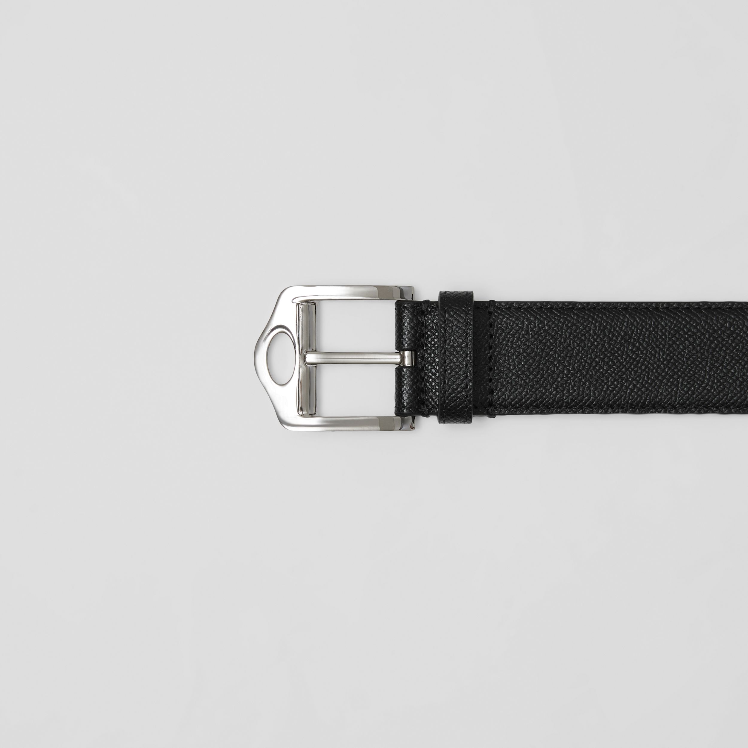 Cut-out Detail Leather Belt