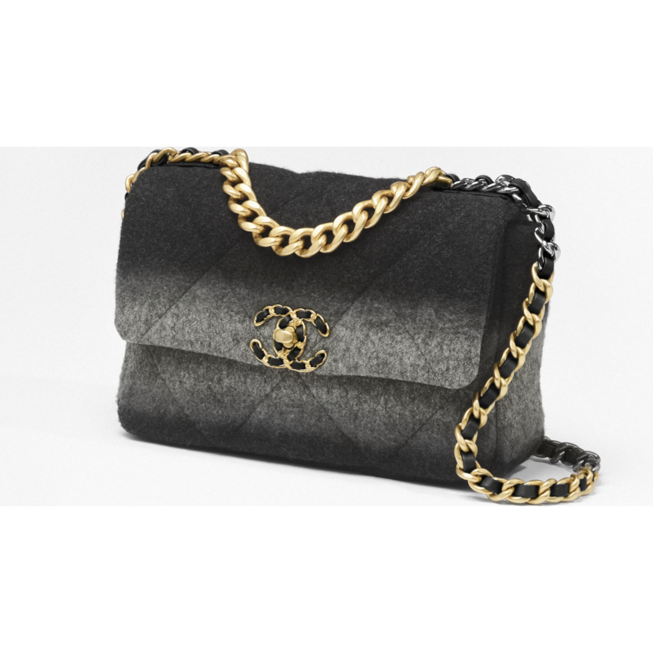 CHANEL 19 Handbag