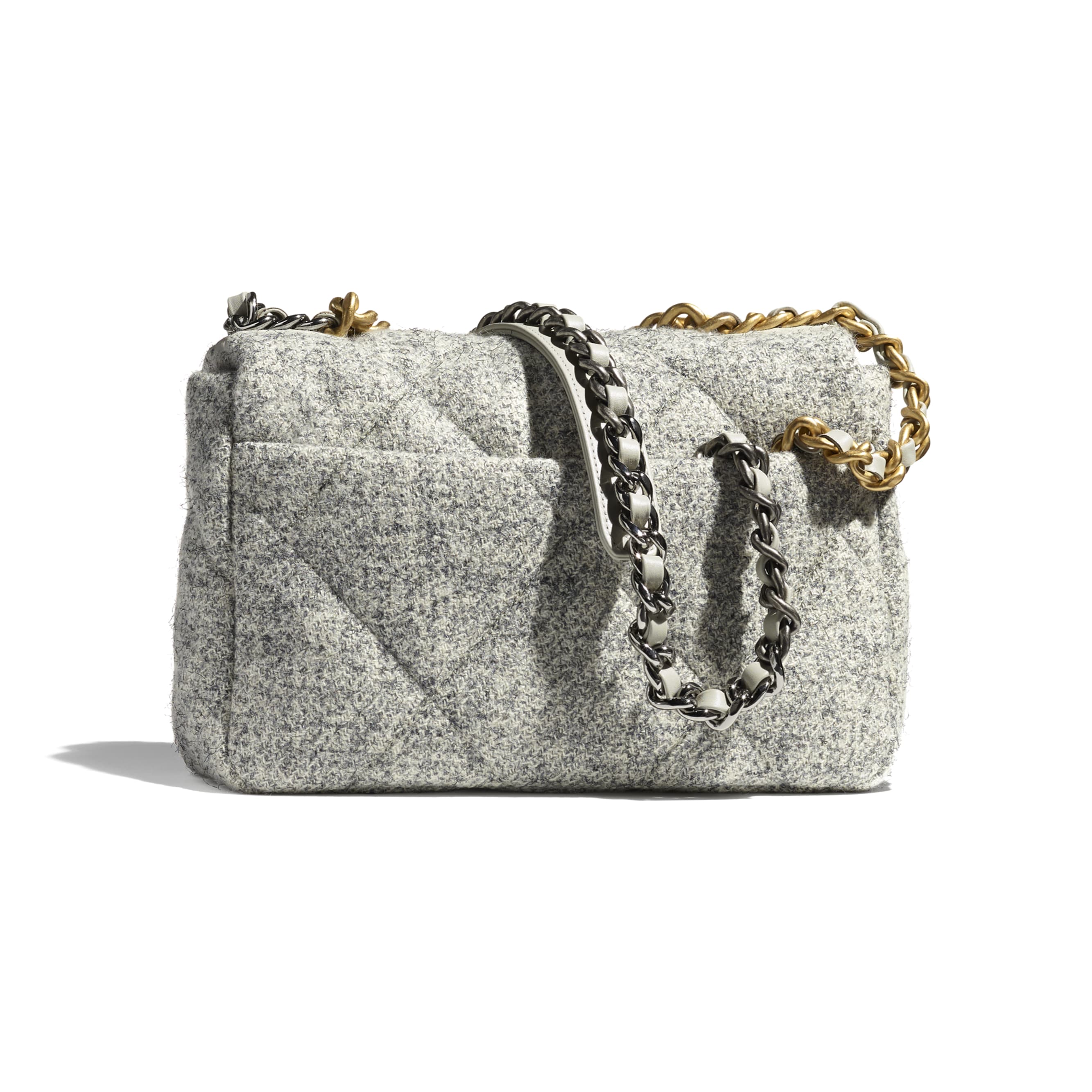 CHANEL 19 Handbag