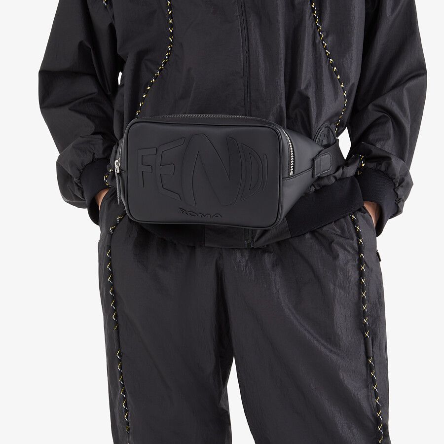 BELT BAG Black leather belt bag