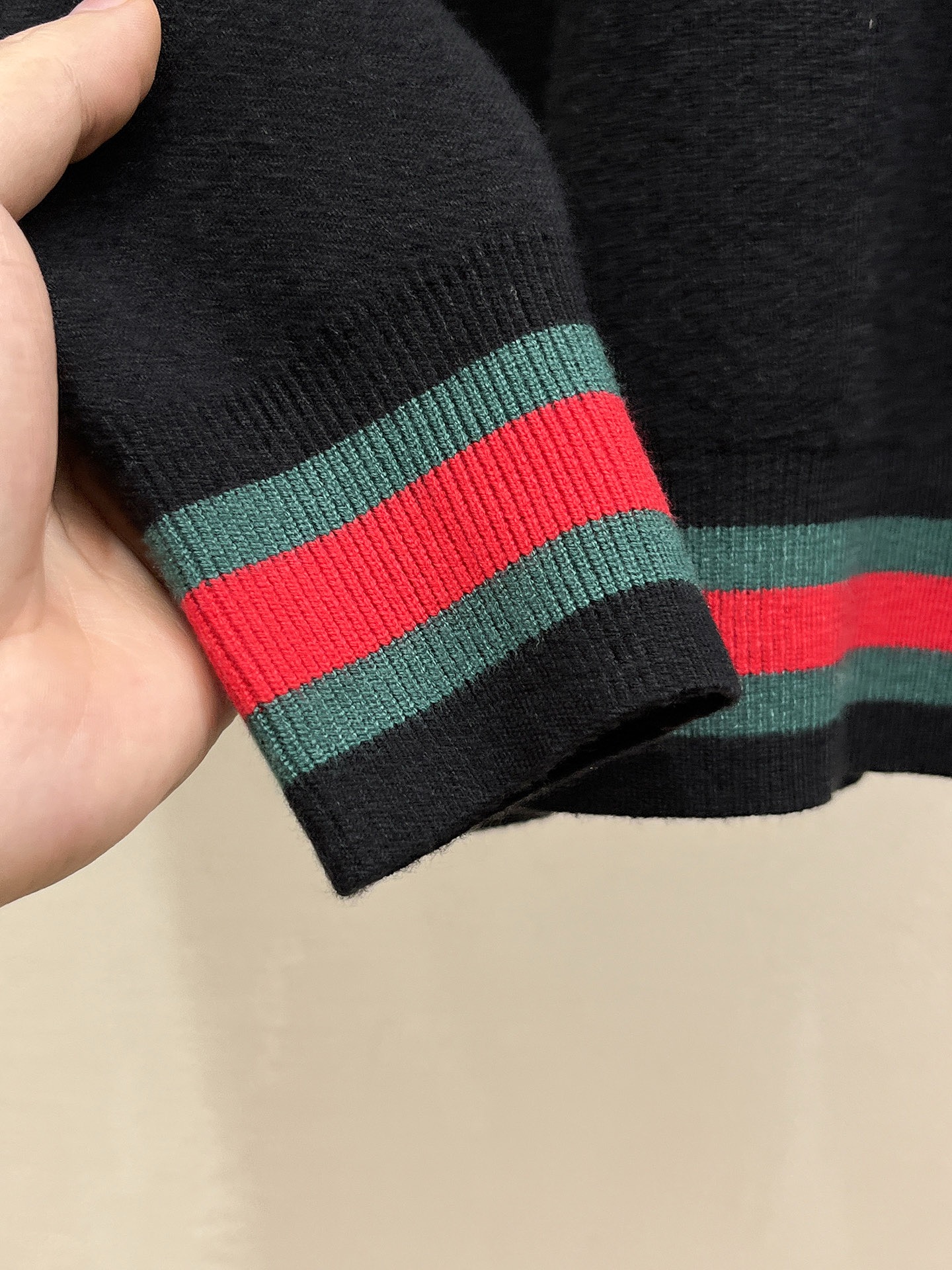 Gucci Unisex Sweatshirt Size M-XXXL
