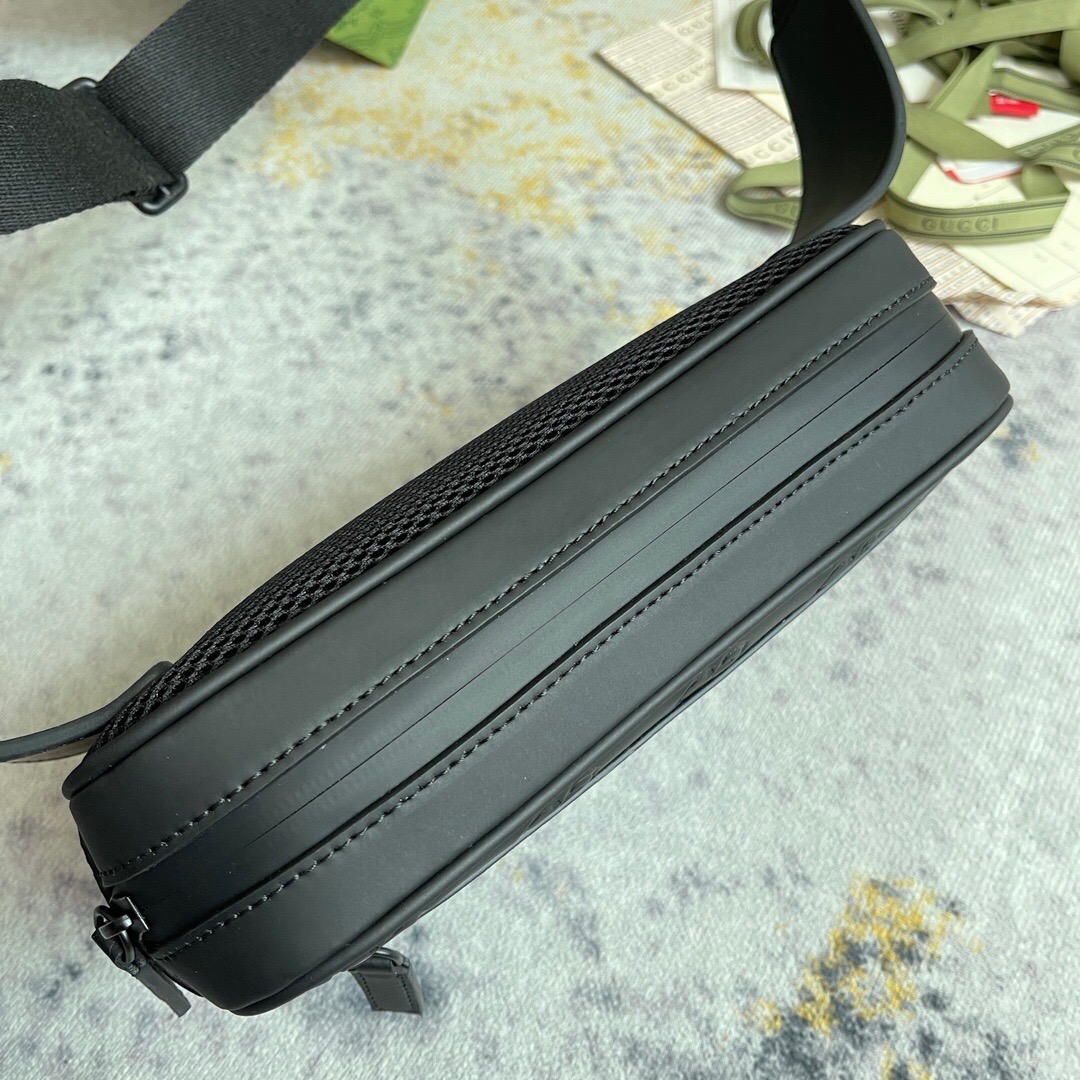 Gucci Men Bags Size 24*13*5cm