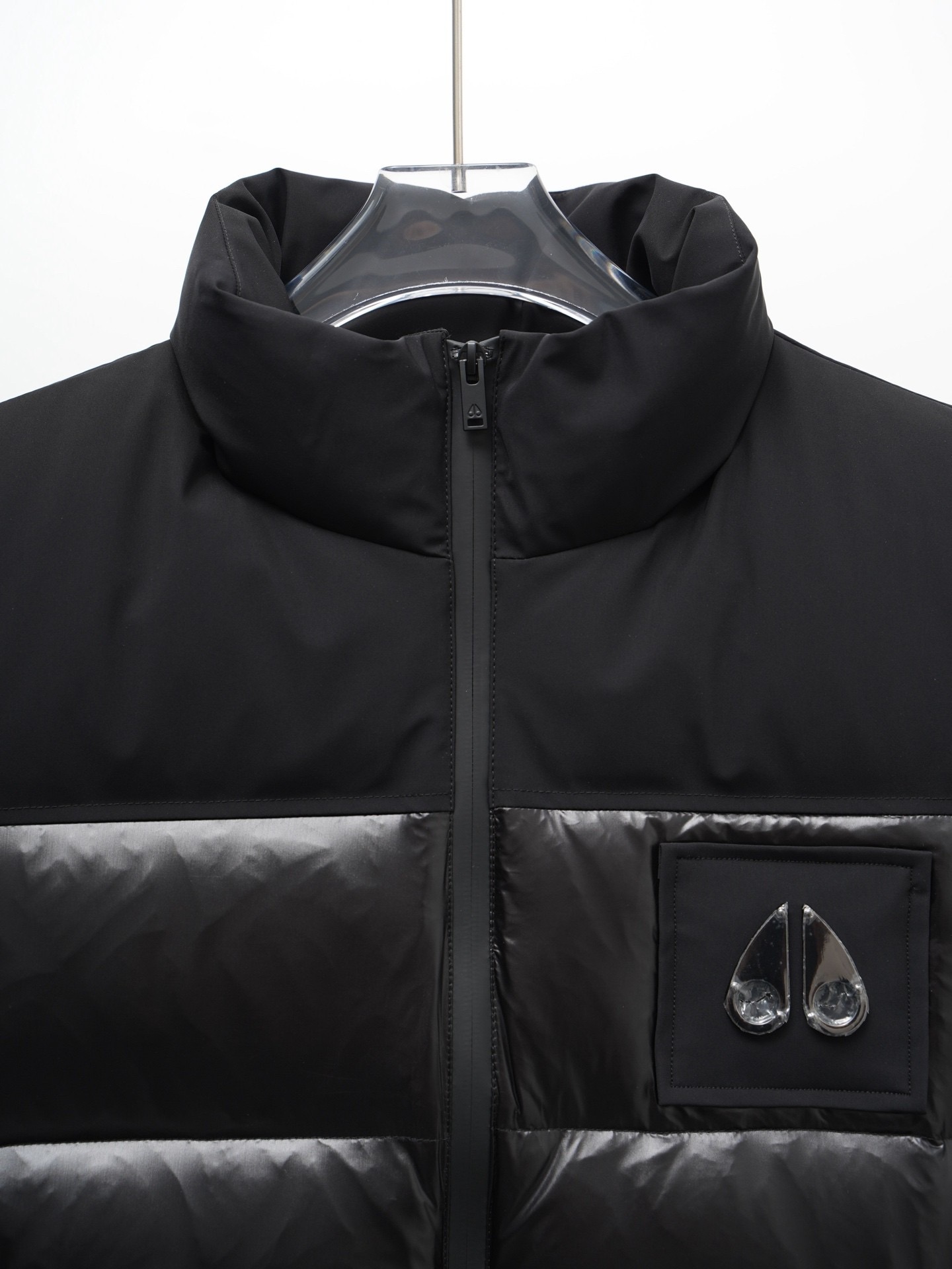 Moose Knuckles J26 Vest-WD Unisex Winter Vest Size S-XXL