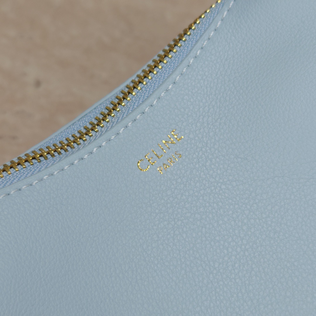 Celine 25ss Lulu Shoulder Bags Size 24*21*5cm