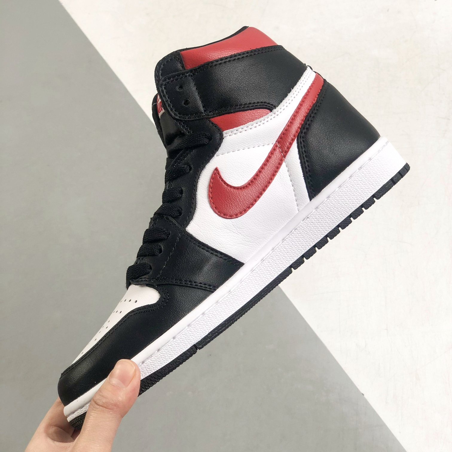 Nike Air Jordan 1 High Top Sneakers Shoes Gr. 36-46