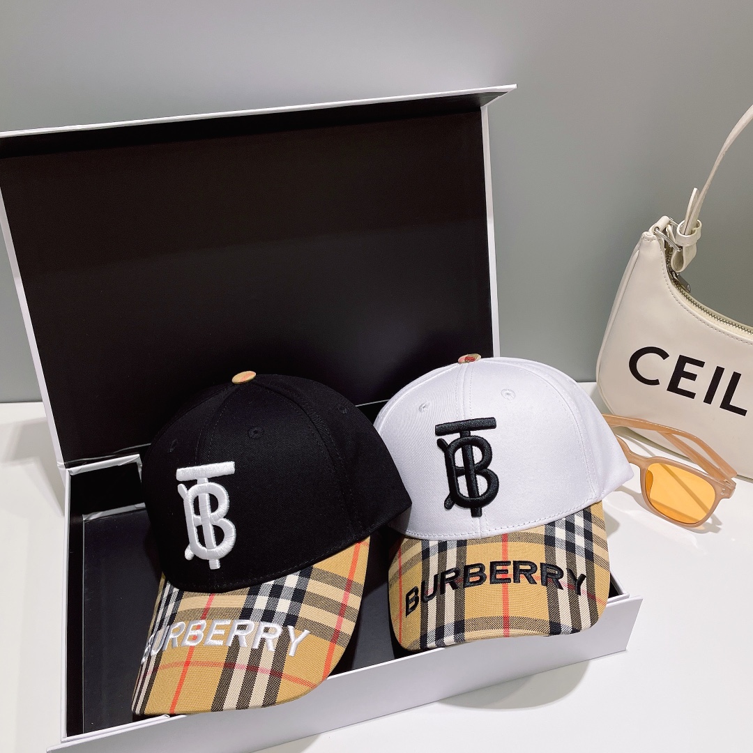 Burberry Baseball Cap 2-Color