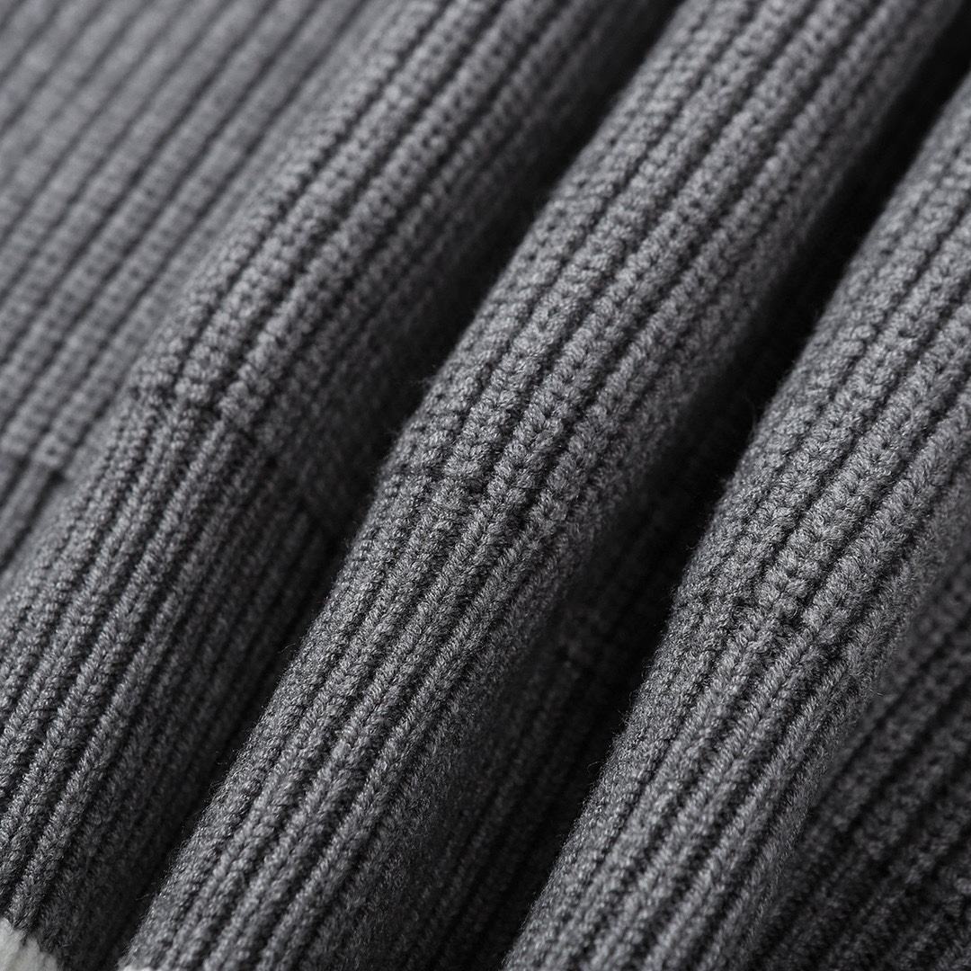 Thom Browne Unisex Sweatshirt Size S-L