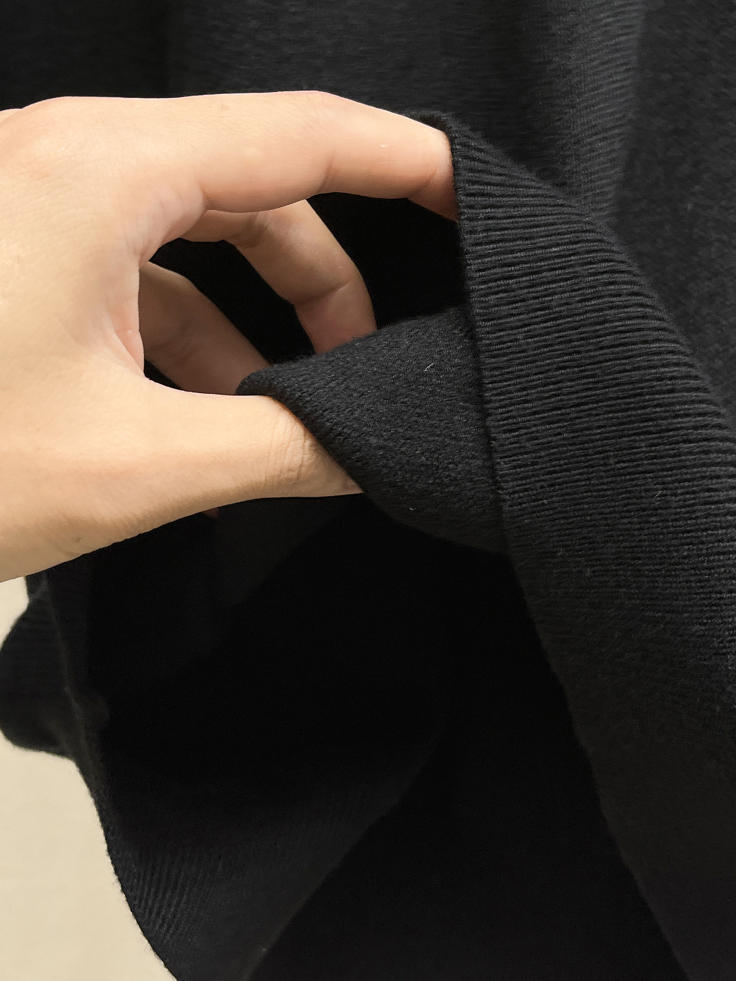 Burberry Unisex Sweatshirt Size M-XXXL