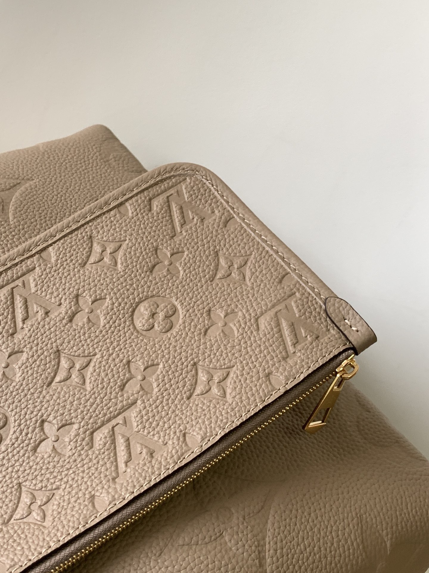 Louis Vuitton M46277 CarryAll Women Bags Size 29*24*12cm