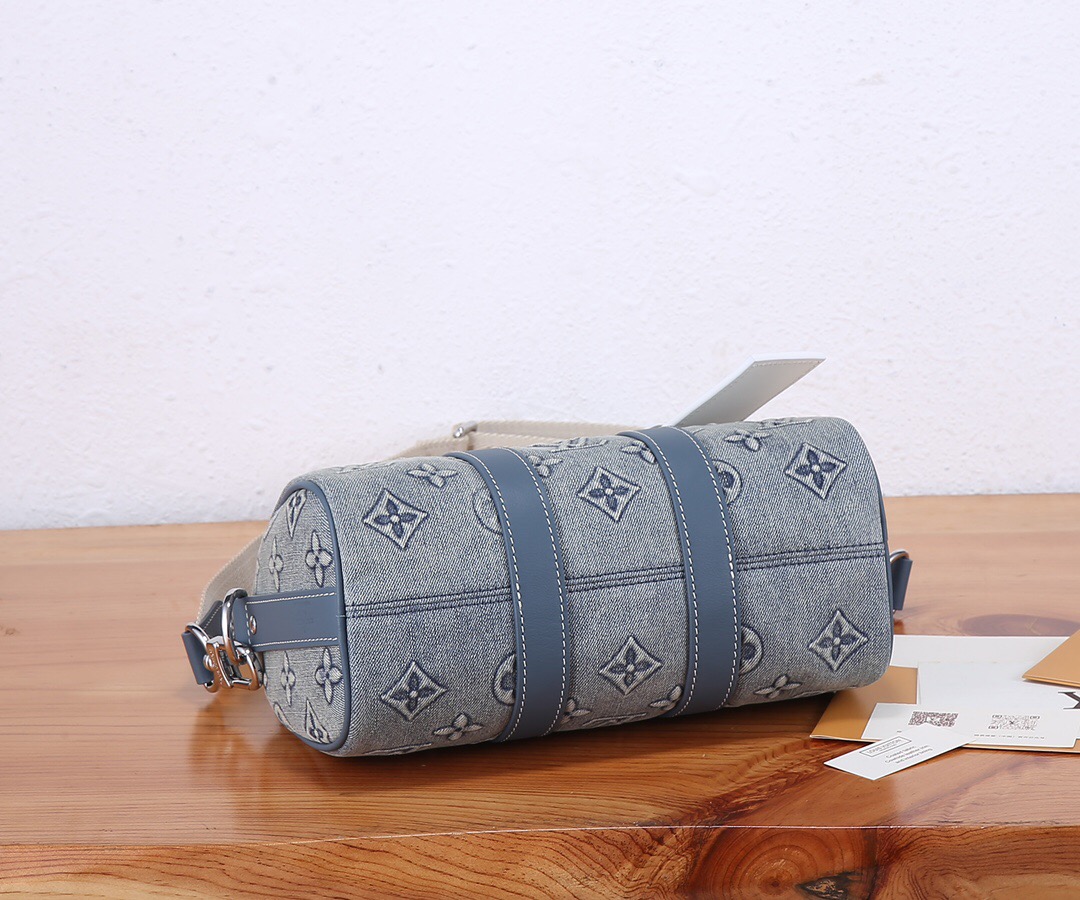 Louis Vuitton M22762 Keepall Bandouliere Women Bags Size 25*15*11cm