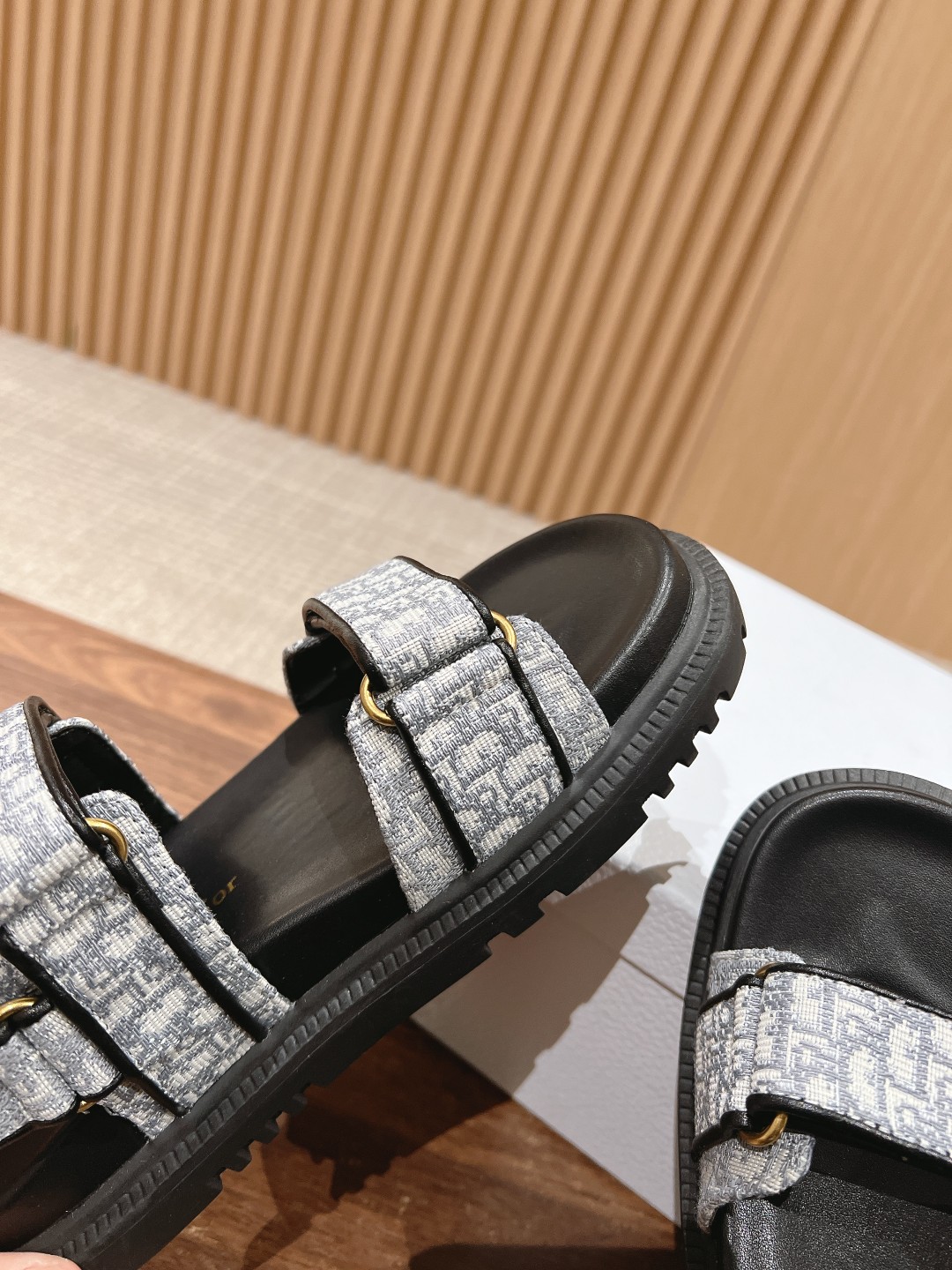 Dior Act Sandals Size 36-41