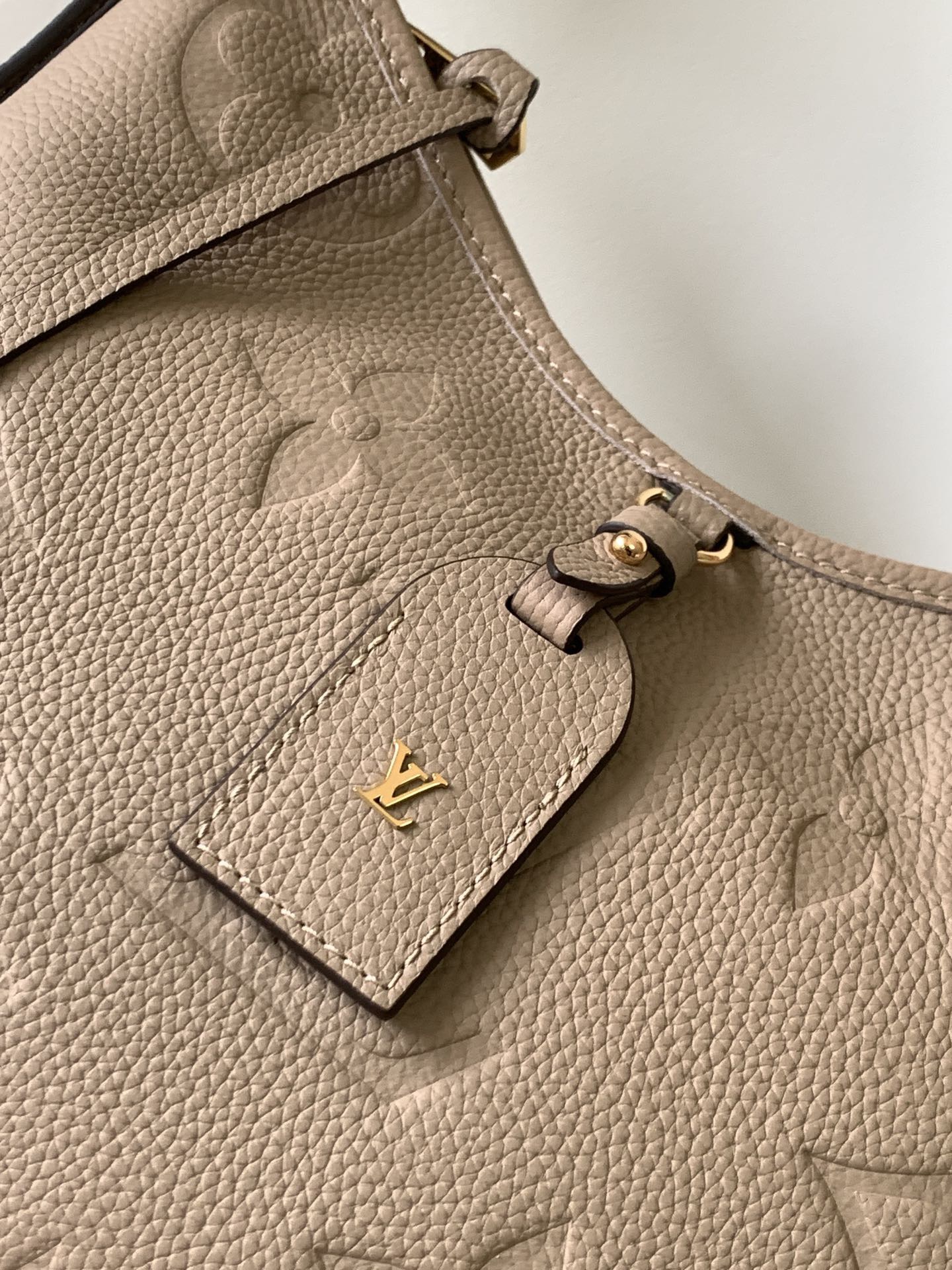 Louis Vuitton M46277 CarryAll Women Bags Size 29*24*12cm