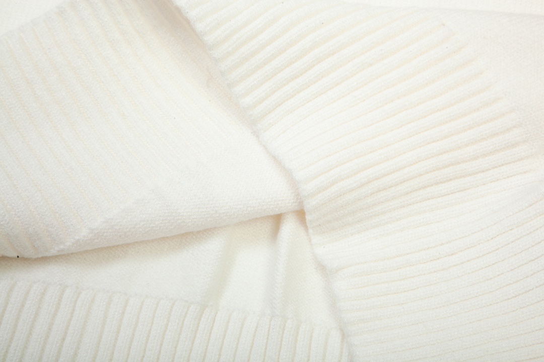 Ami Unisex Sweatshirt Size S-XL