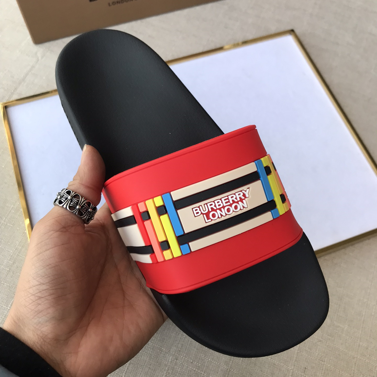 Burberry Mens Women Sandals Gr. 36-46