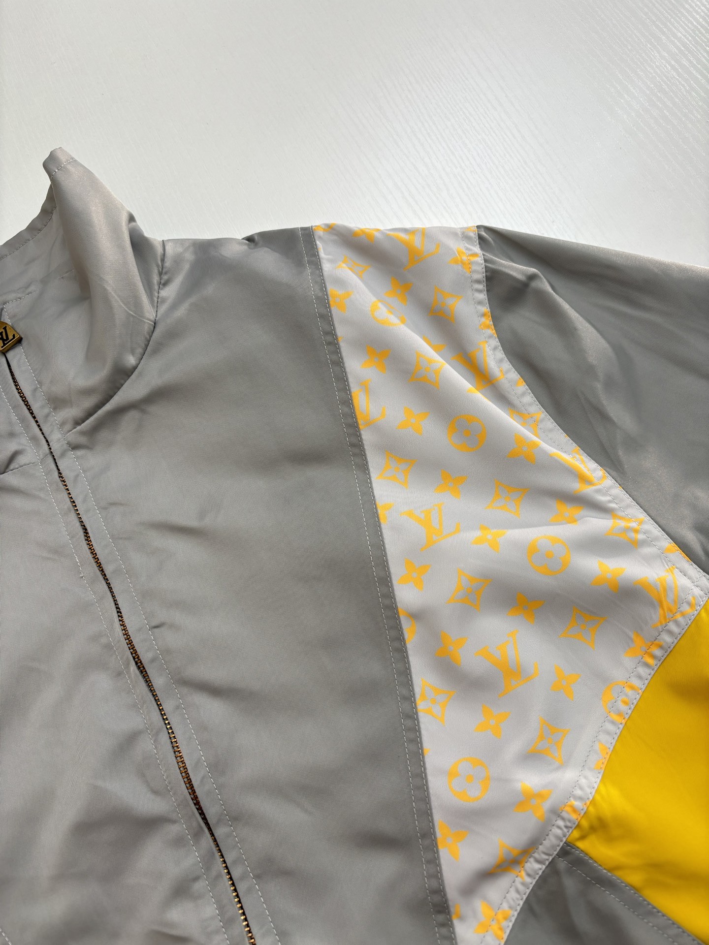 Louis Vuitton Unisex Jacket Size S-XL