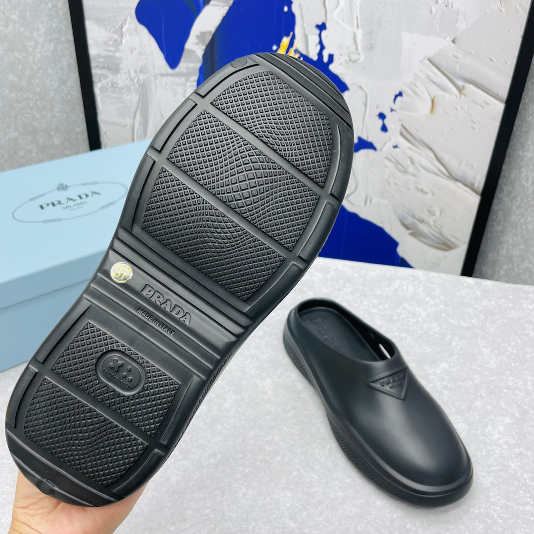 Prada Foam Rubber Slippers Size 35-45 Black/White