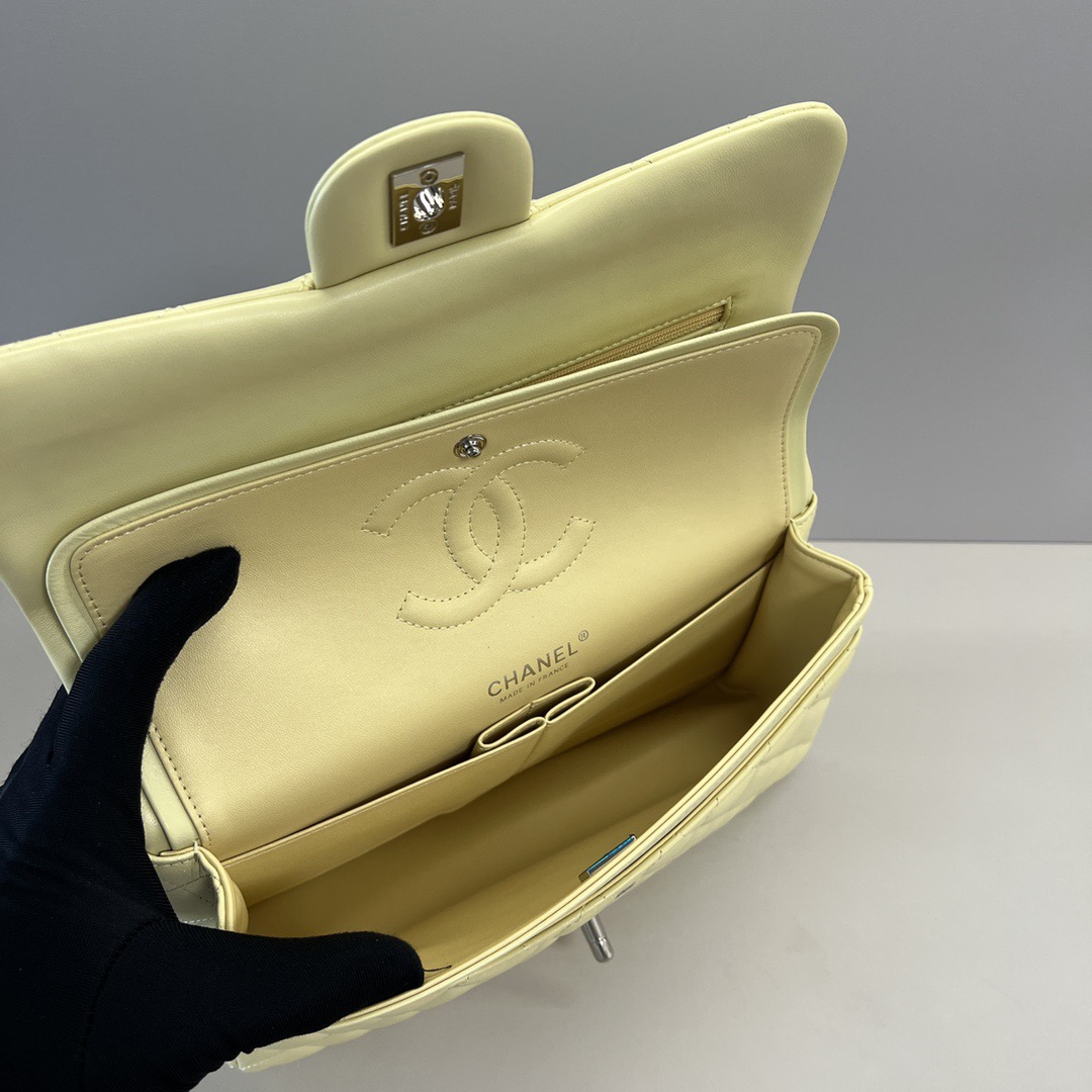 Chanel CF1112 Shoulder Bags Sheepskin 25cm