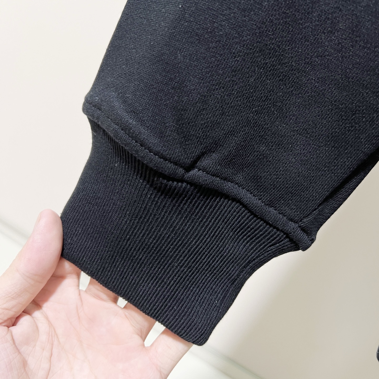 Moncler Unisex Sweatshirt Size S-XL