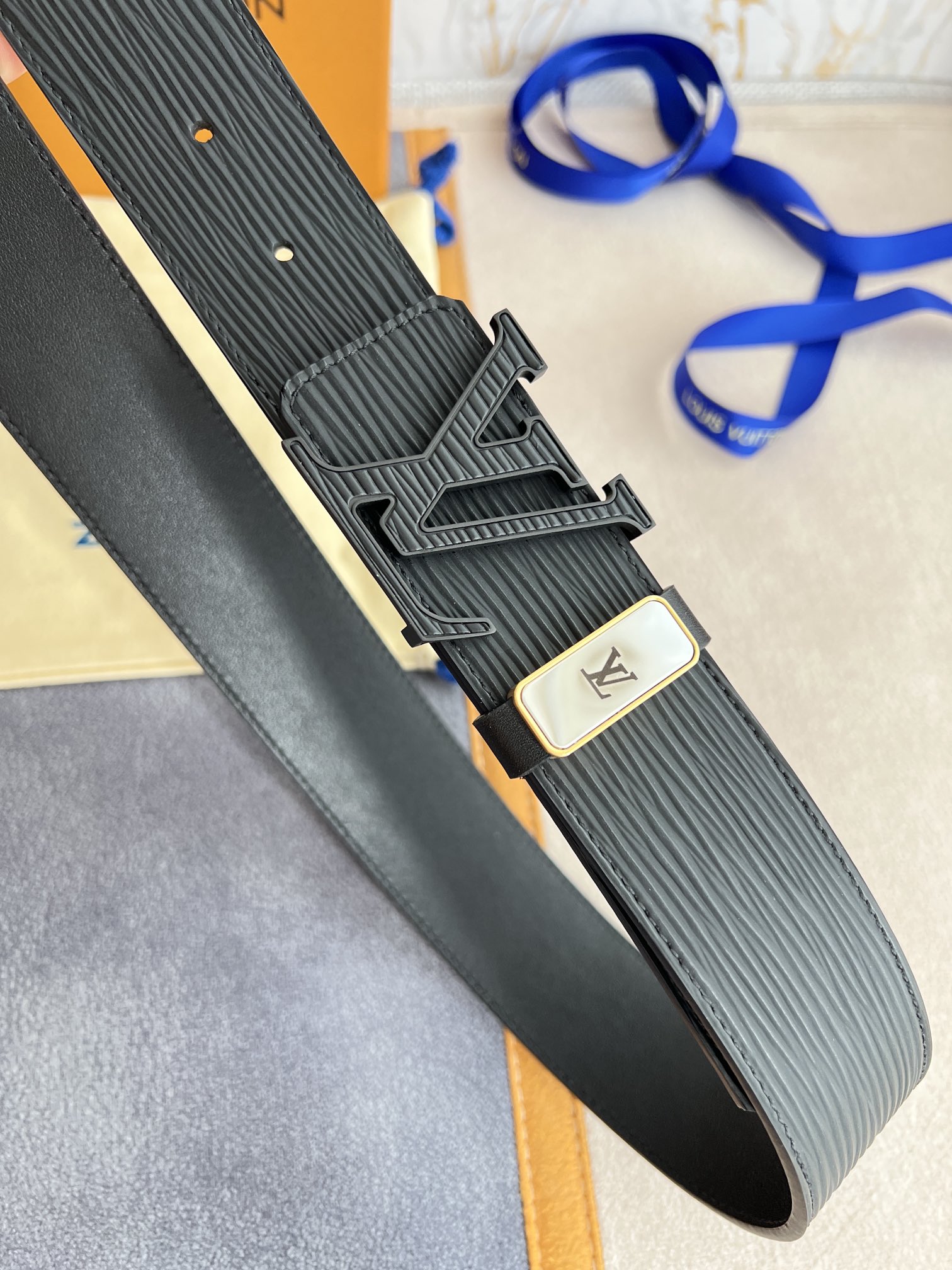 Louis Vuitton Men Belt Width 3.8cm