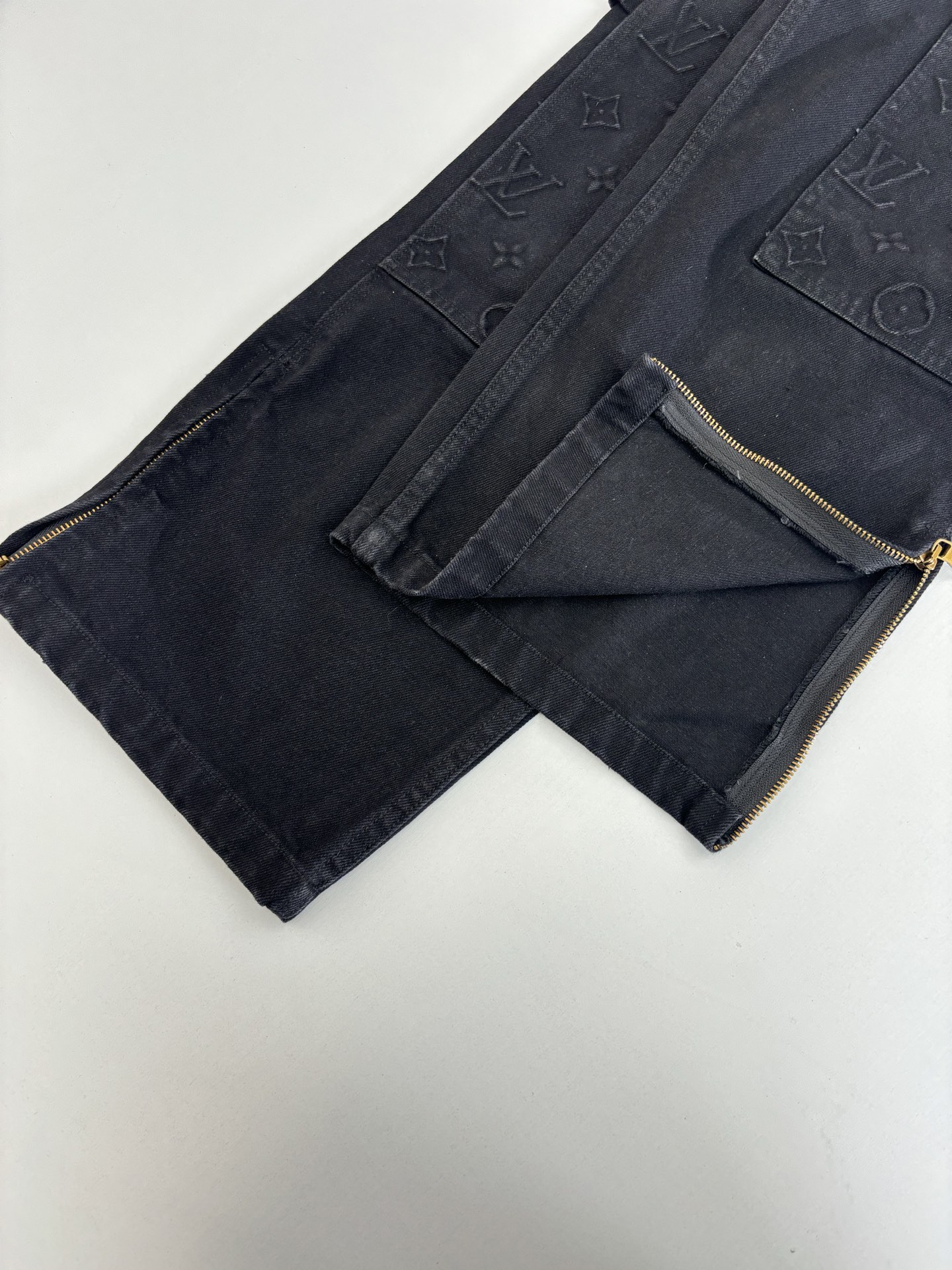 Louis Vuitton Unisex Jeans Size S-XL