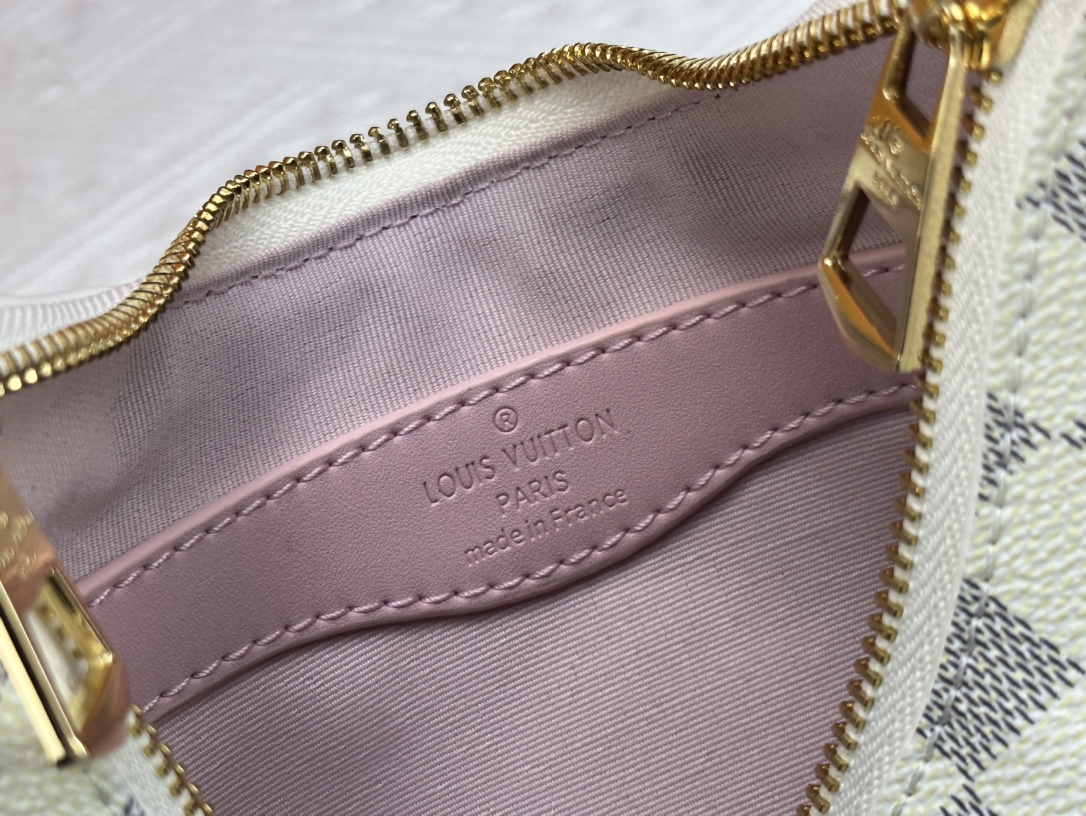 Louis Vuitton Odeon Monogram Women Bags Size 27*16*10cm