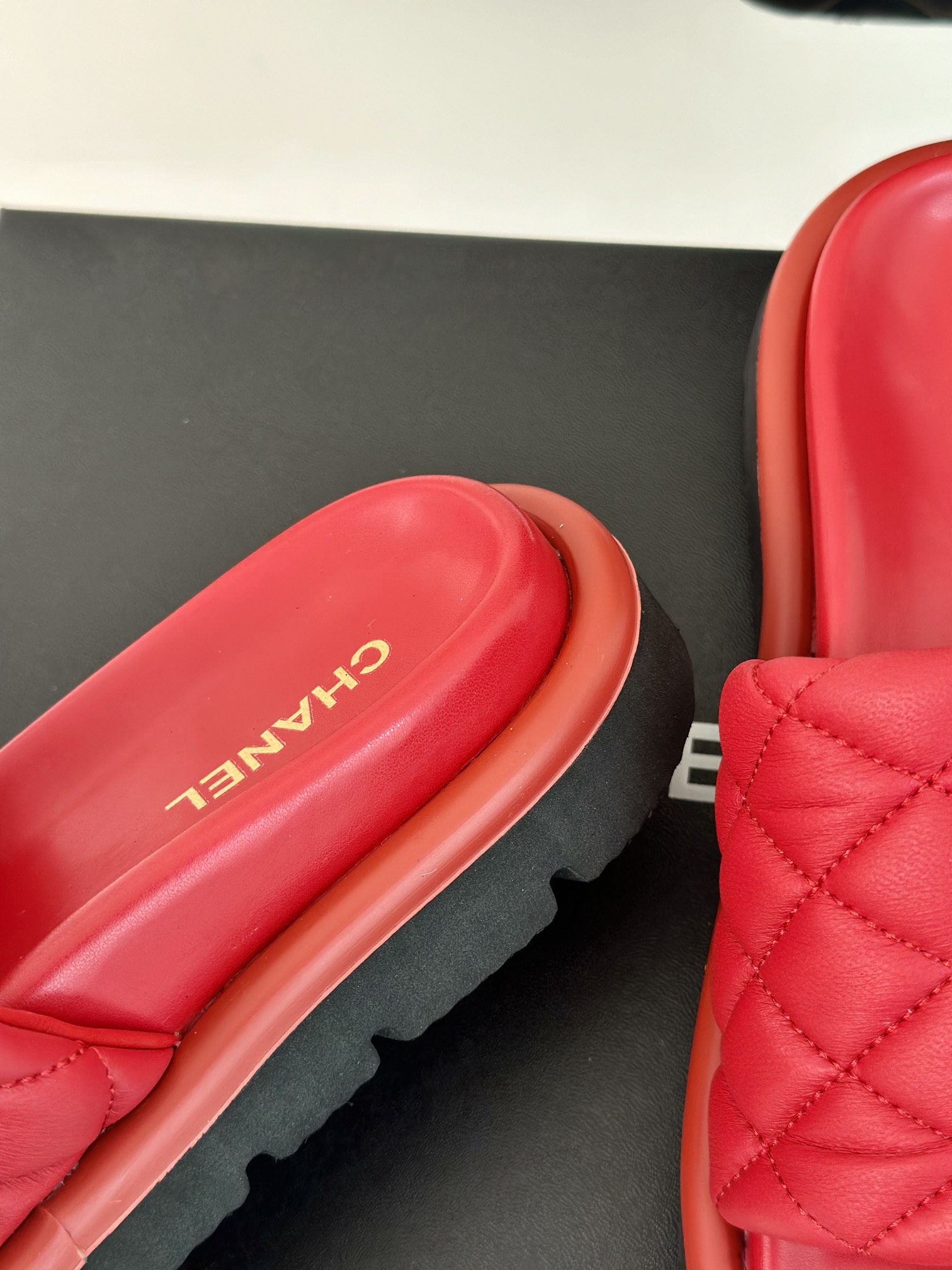 Chanel 2024 New Slippers Size 36-41