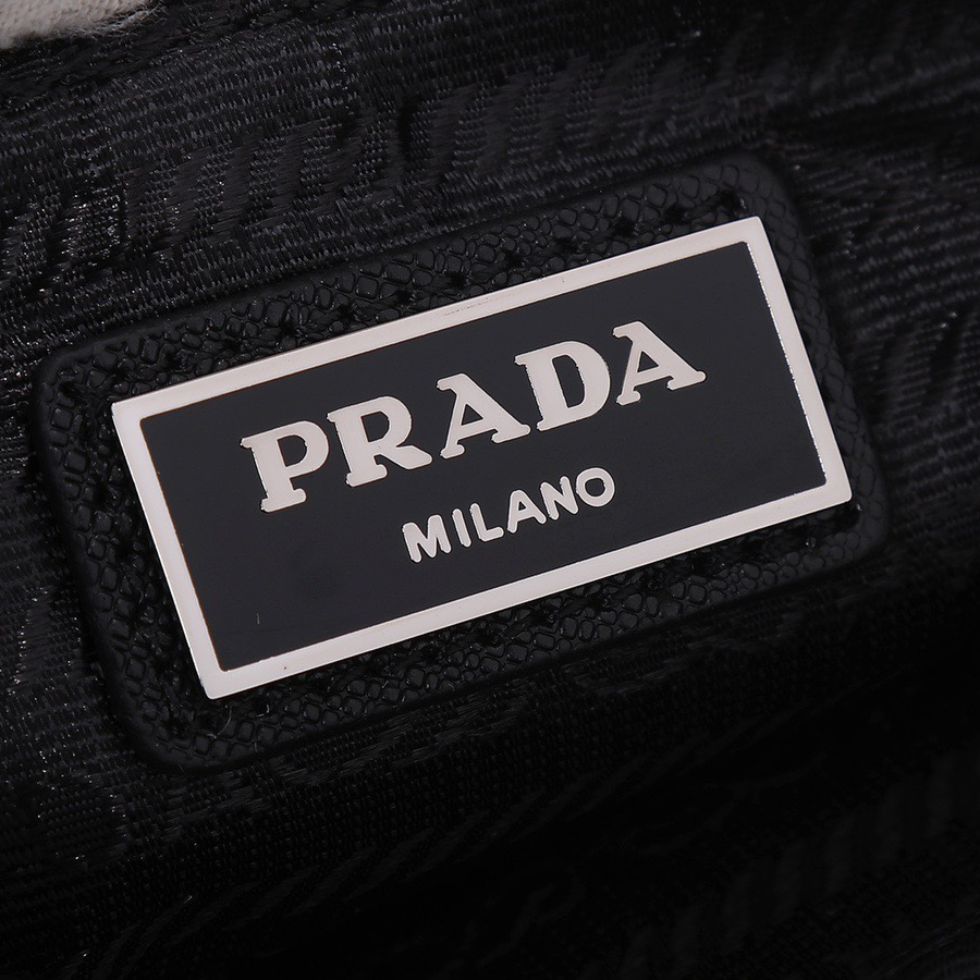 Prada 2VH133 Re-Nylon and Saffiano Leather Shoulder Bags Size 22*16*5cm