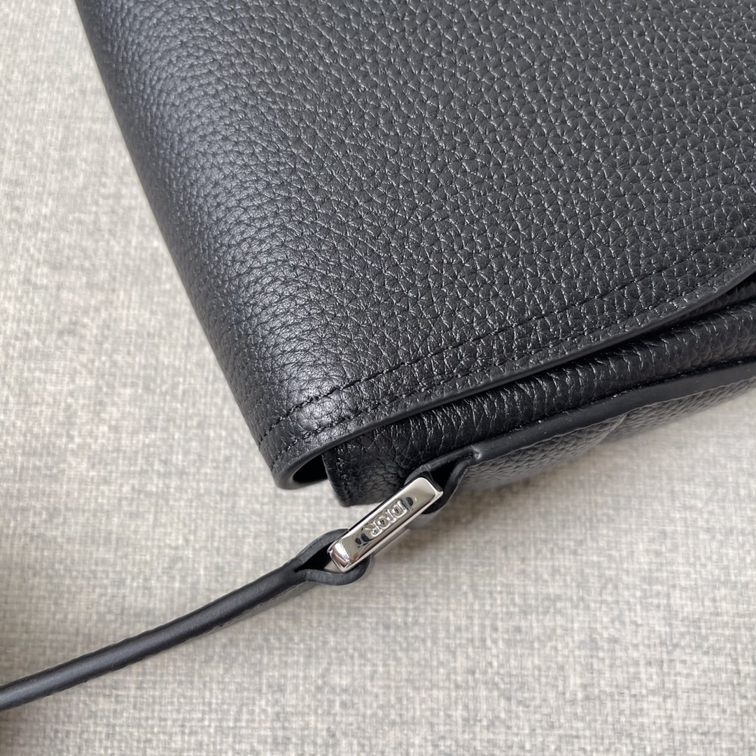 Dior Mens Shoulder Bags 23*18*6cm