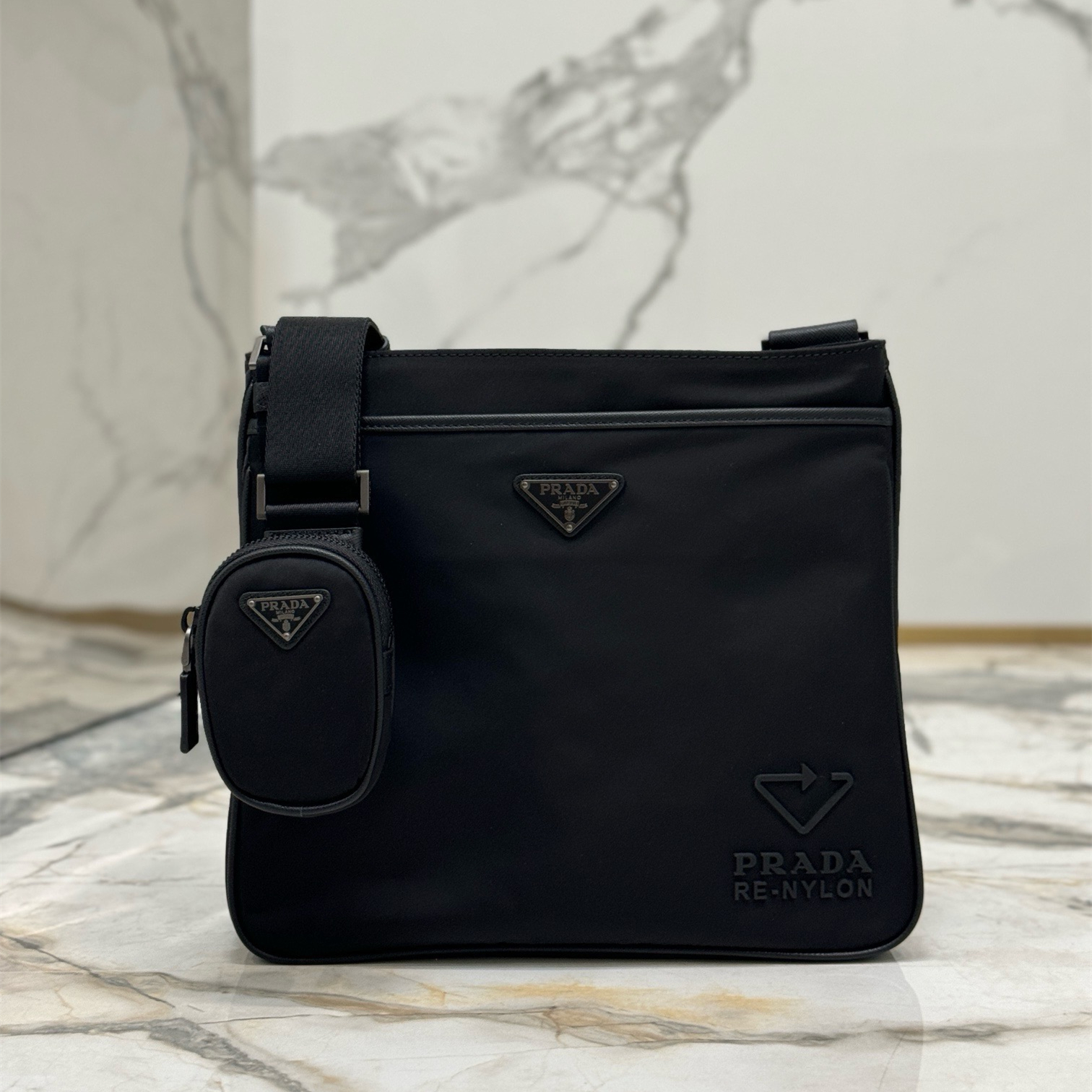 Prada 2VH118 Saffiano Re-Nylon Shoulder Bags Size 28*25*6cm