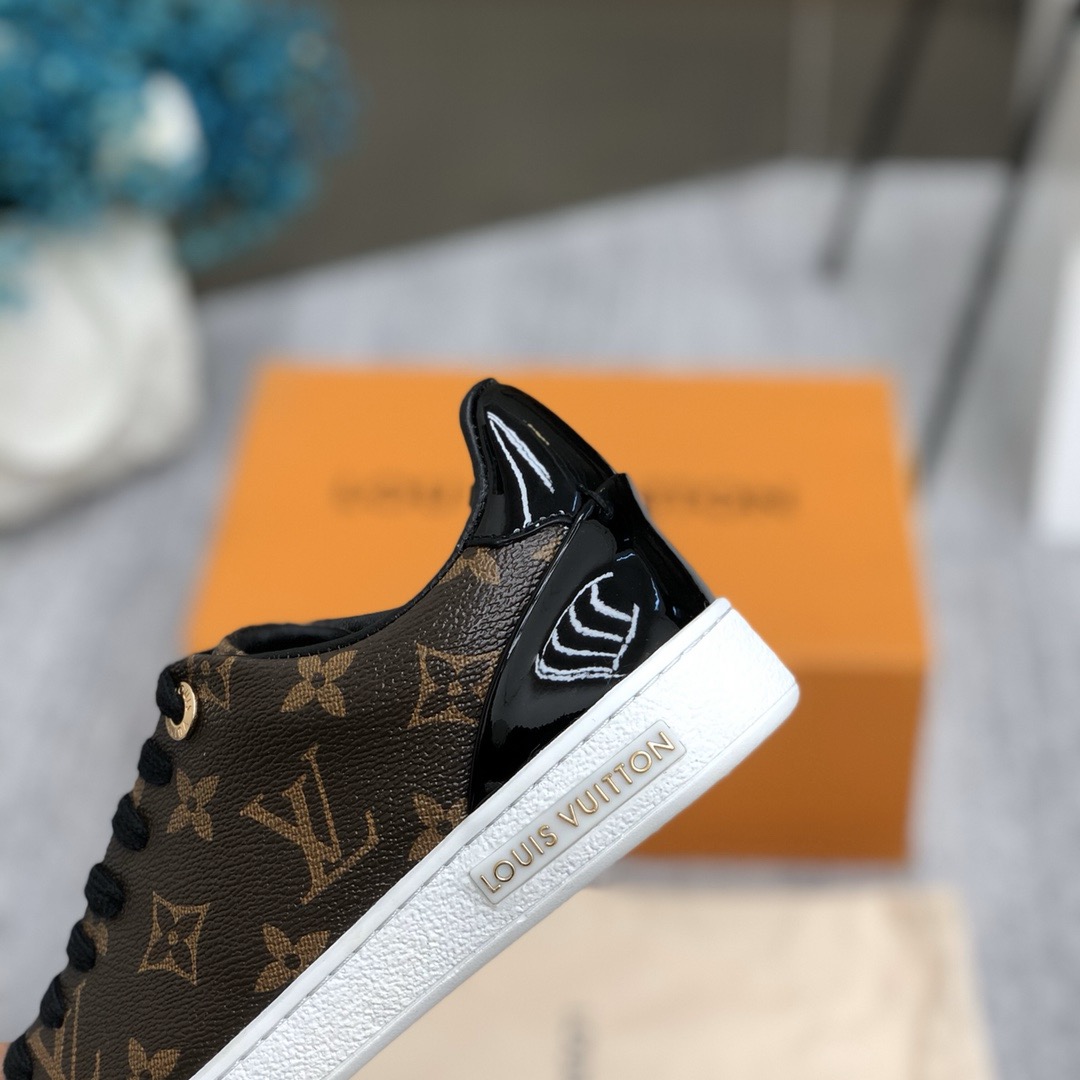 Louis Vuitton Monogram Sneaker Size 36-40