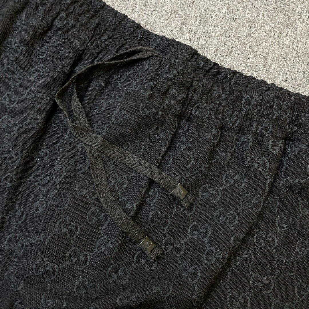 Gucci Sommeranzug Size S-XL