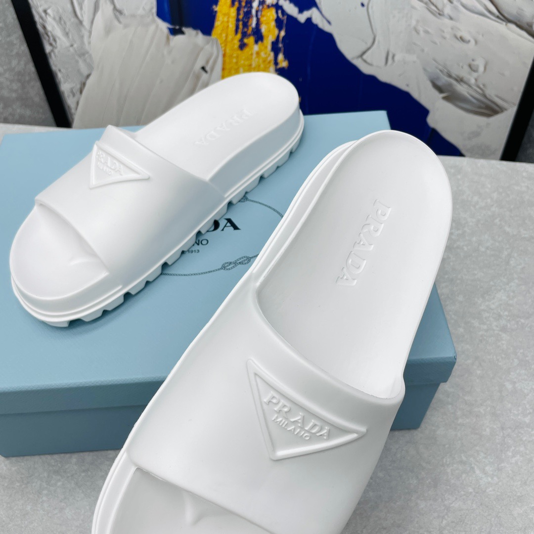 Prada Rubber Slippers Size 35-45 Black/White