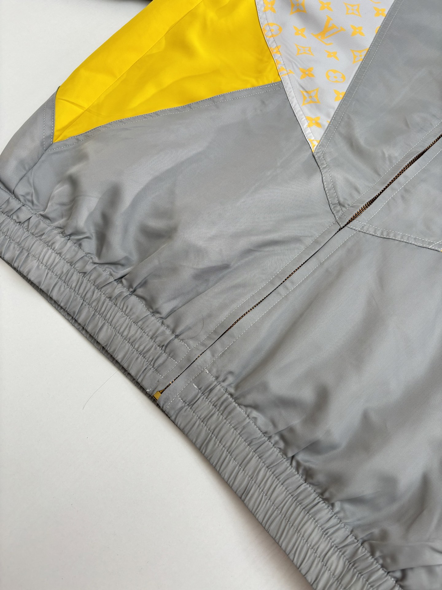 Louis Vuitton Unisex Jacket Size S-XL