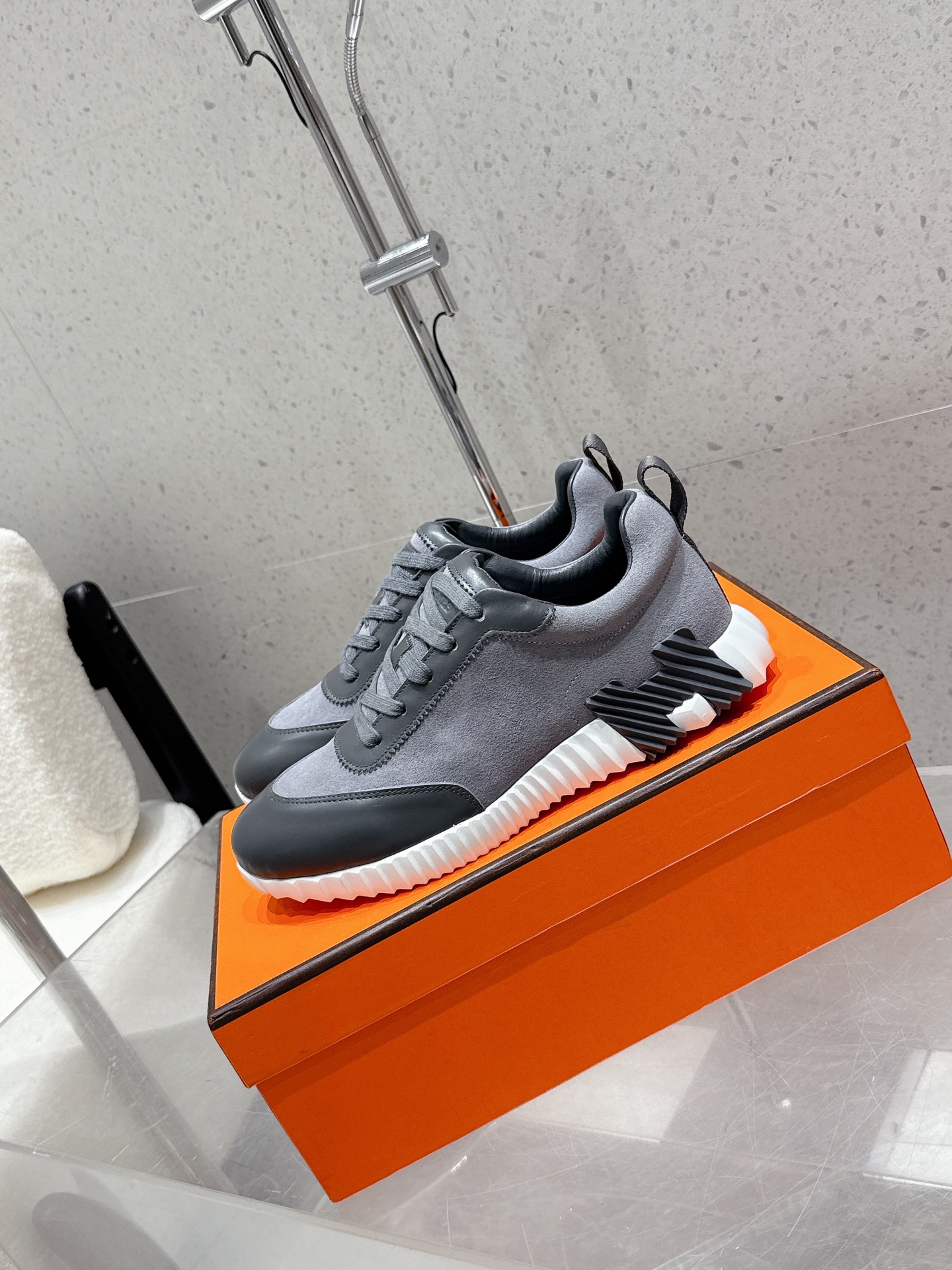 Hermes Bouncing Sneaker Size 36-46