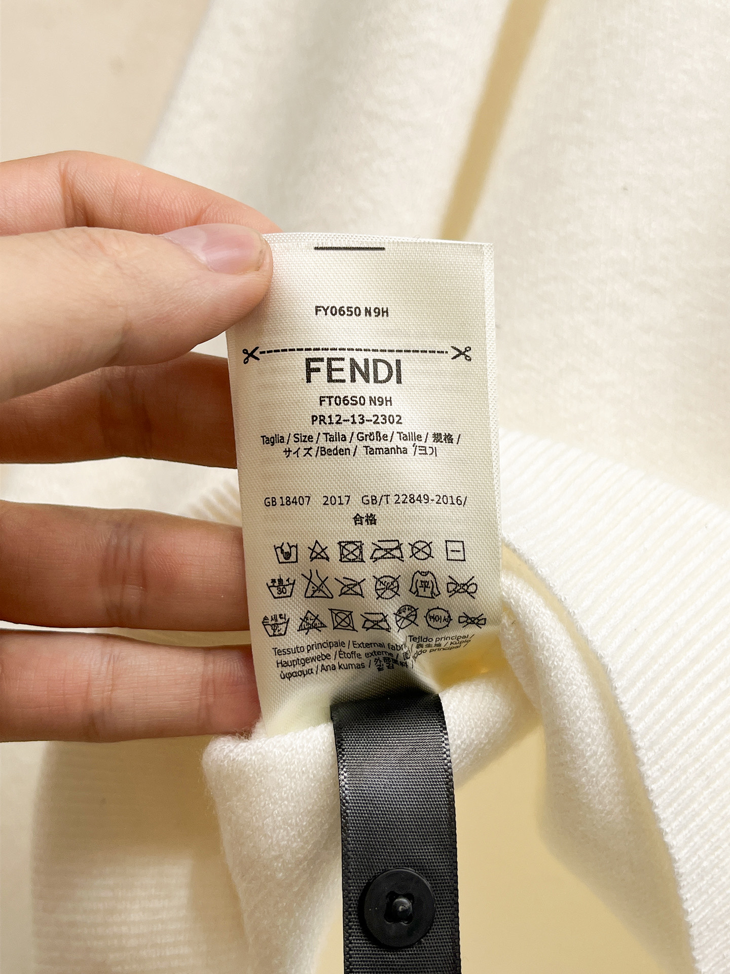 Fendi Unisex Sweatshirt Size M-XXXL