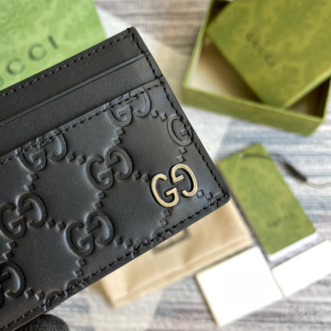 Gucci GG Gucci Signature card case Size 10*7cm Style: 473927