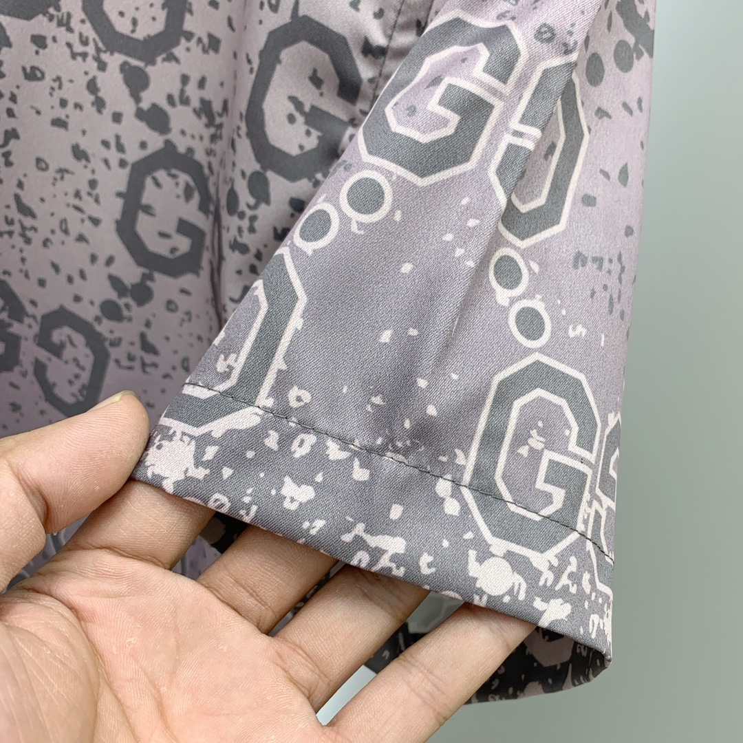 Gucci Sommeranzug Size M-XXL