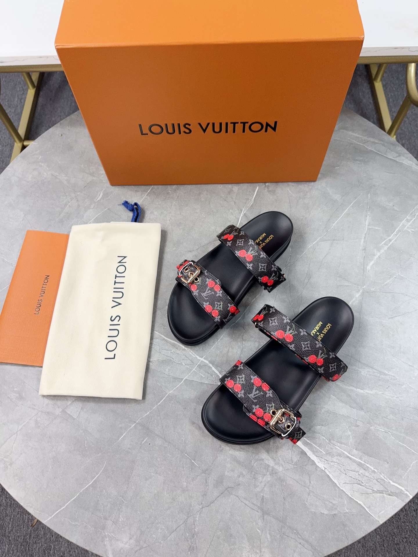Louis Vuitton Pool Pillow Flat Comfort Slippers Size 36-46