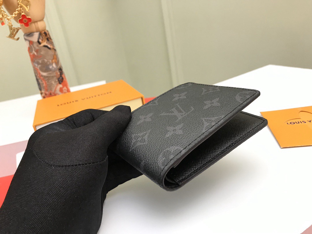 Louis Vuitton Men Wallet M62294 Size 11.9*9cm