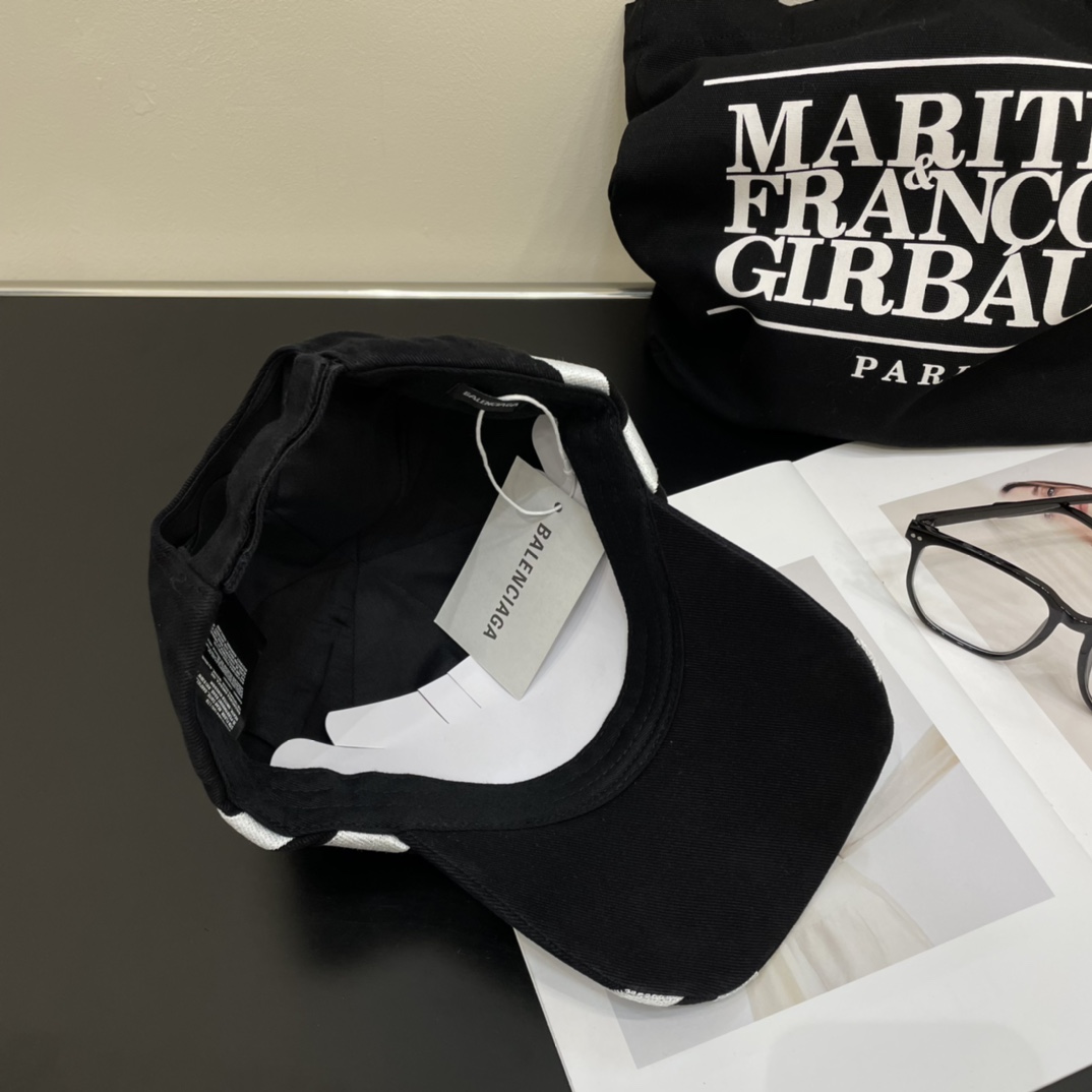 Balenciaga Baseball Cap