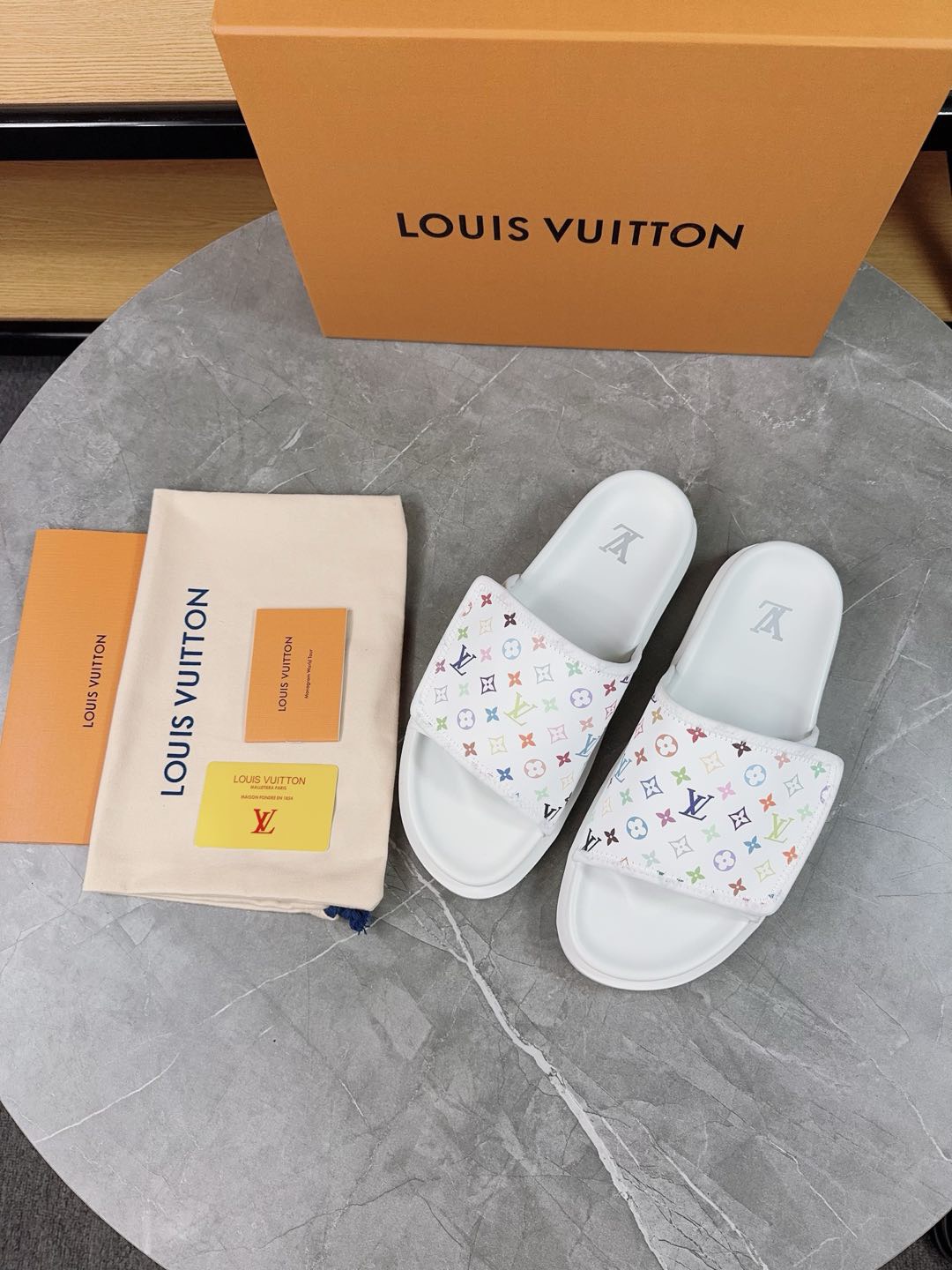 Louis Vuitton Pool Pillow Flat Comfort Slippers Size 36-46