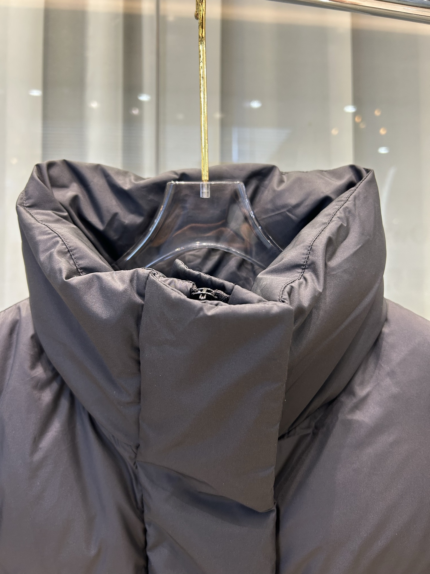 Moncler Women vouglans Winter Jacket Size S-XL