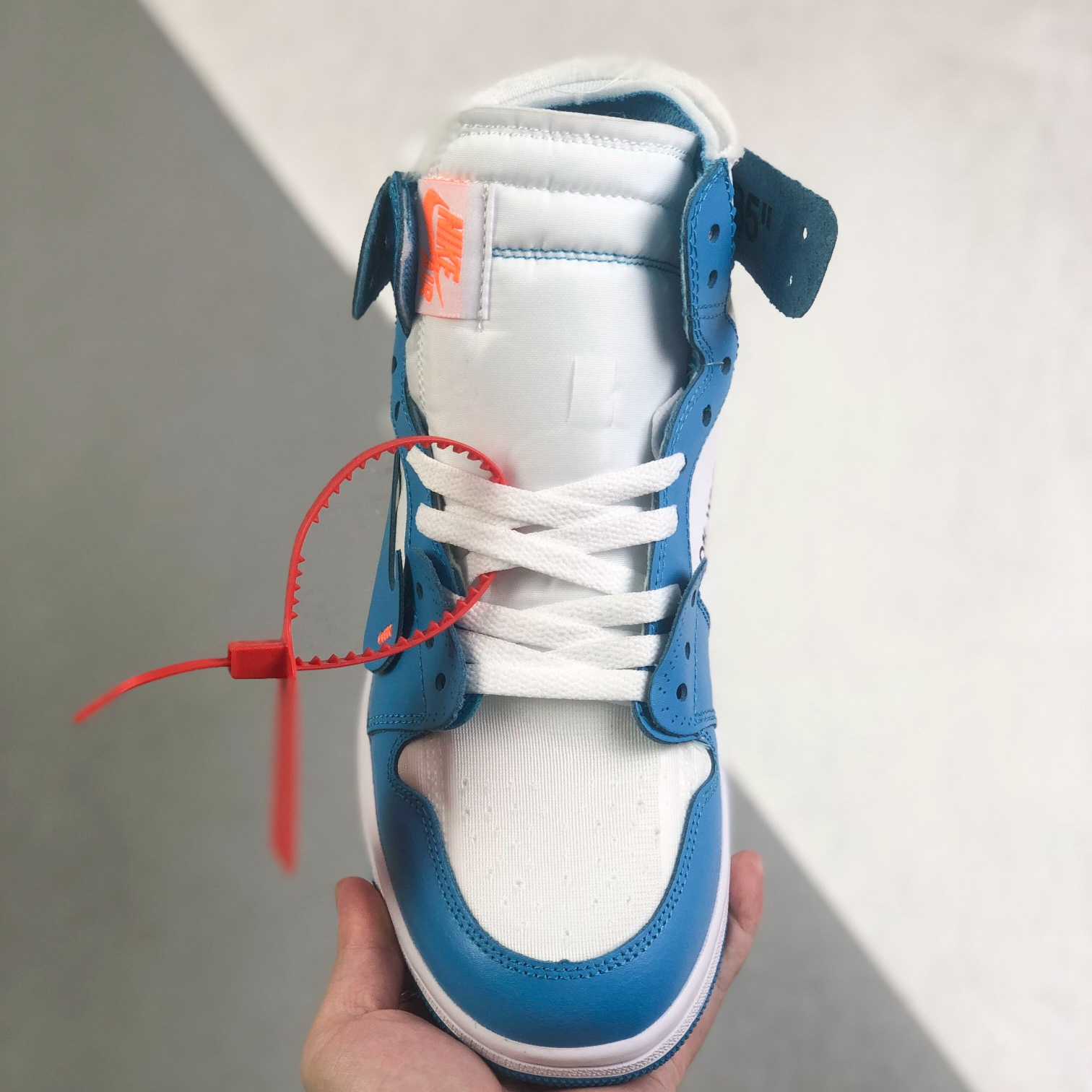 Nike Air Jordan 1 x OFF White High Top Sneakers Shoes Gr. 36-46