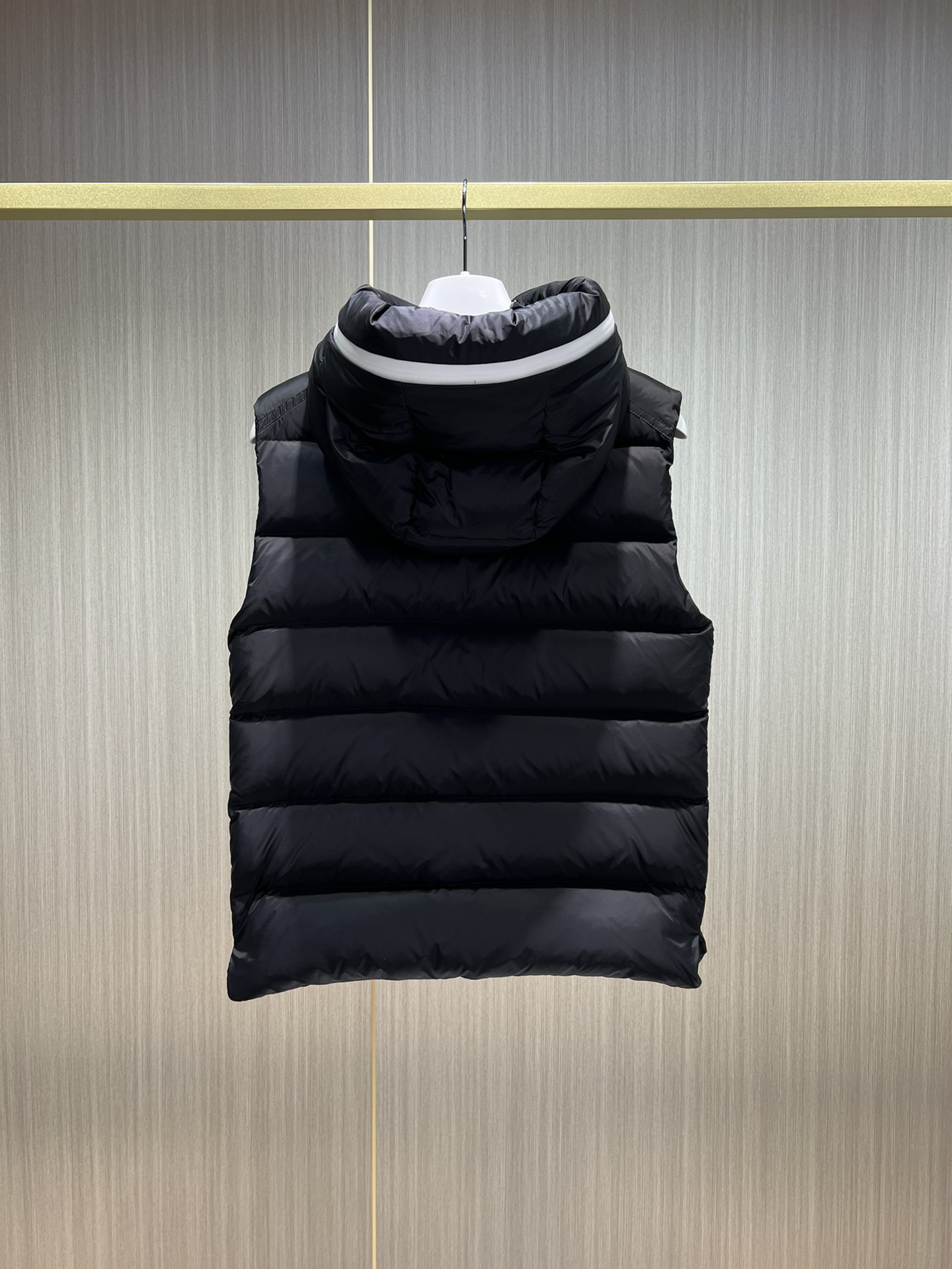 Moncler Cardamine Winter Vest Size 1-5