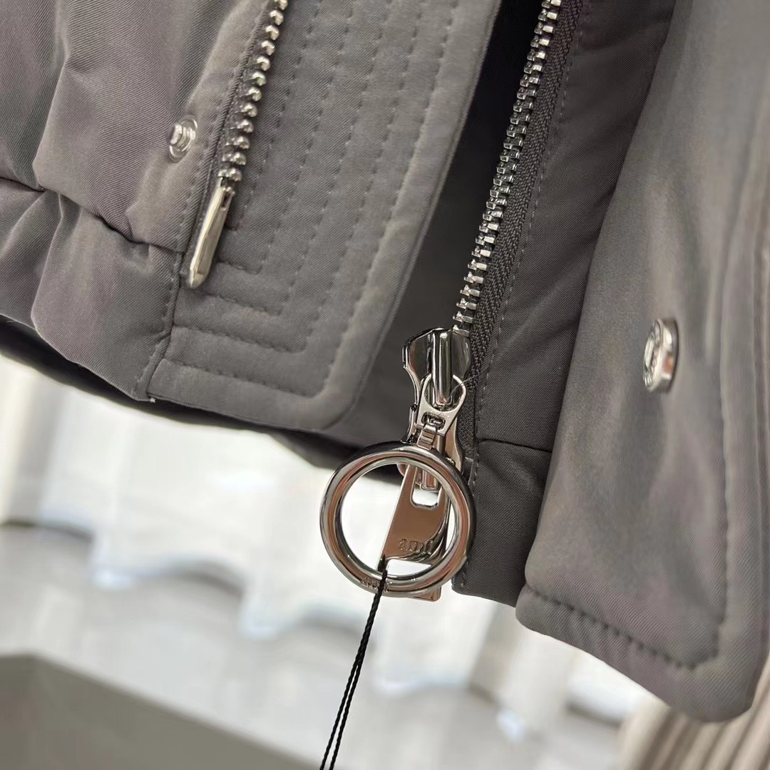 Ami 25ss Unisex Down Jacket Size XS-XXL