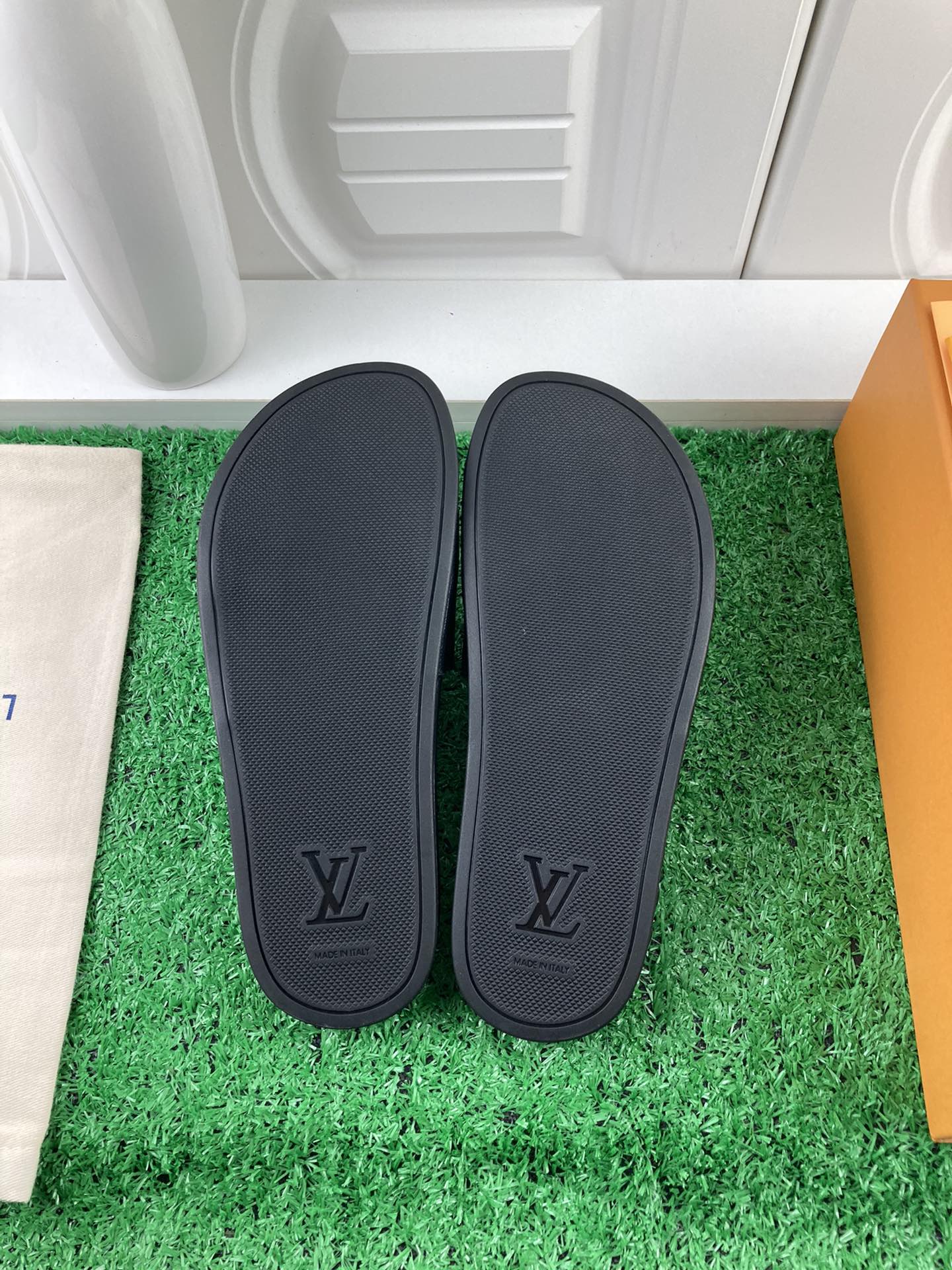 Louis Vuitton 2024ss Candy Series Slippers Size 36-45